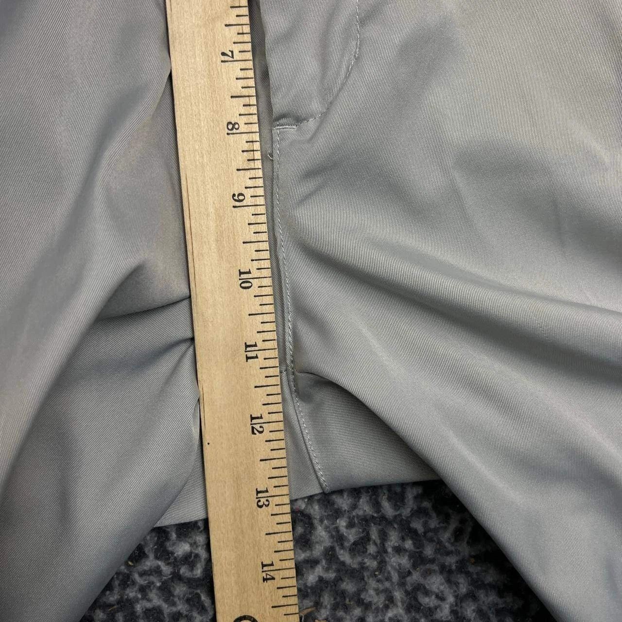 Greg Norman Greg Norman Golf Shorts Men 30 Chino Pockets Flat Front Size US 30 / EU 46 - 6 Thumbnail