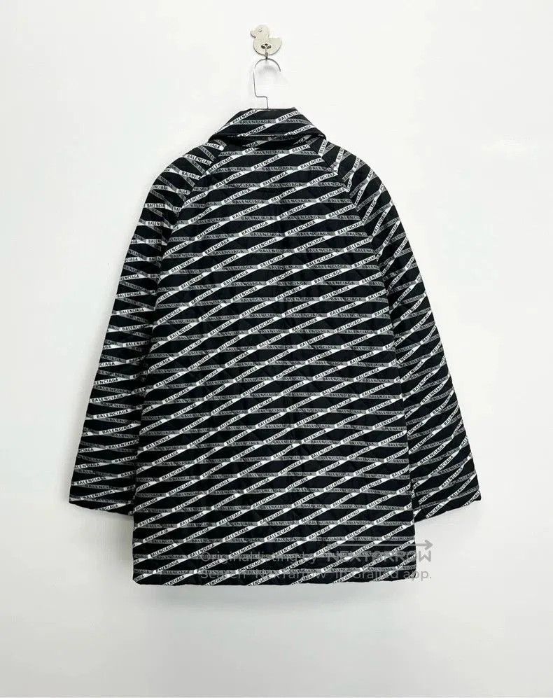 Balenciaga Balenciaga Striped Logo Light Jacket. Size US XL / EU 56 / 4 - 2 Thumbnail