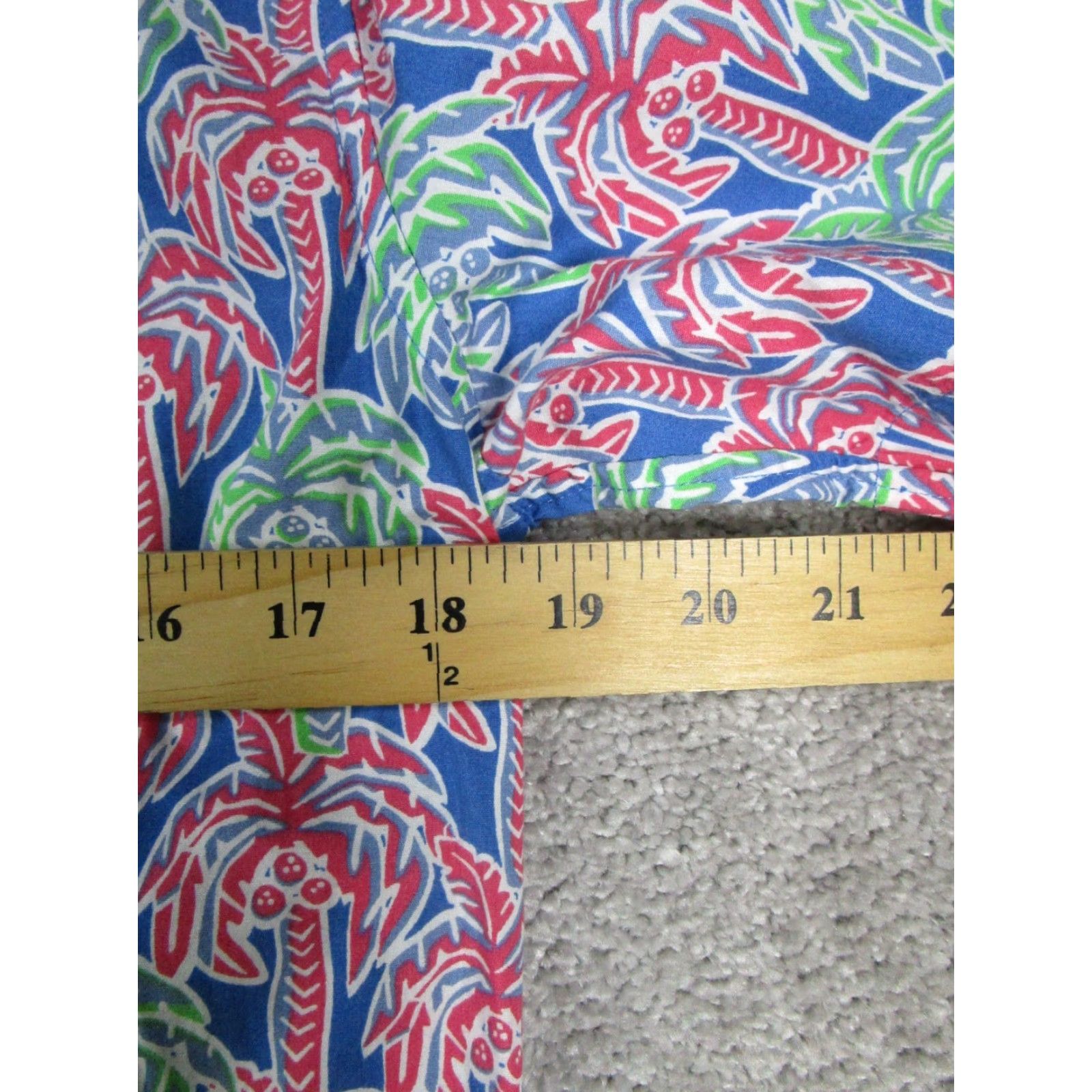 Vineyard Vines VINEYARD VINES Whale Shirt Mens Small Blue Red Green Cotton Button Up Shirt Size US S / EU 44-46 / 1 - 5 Thumbnail
