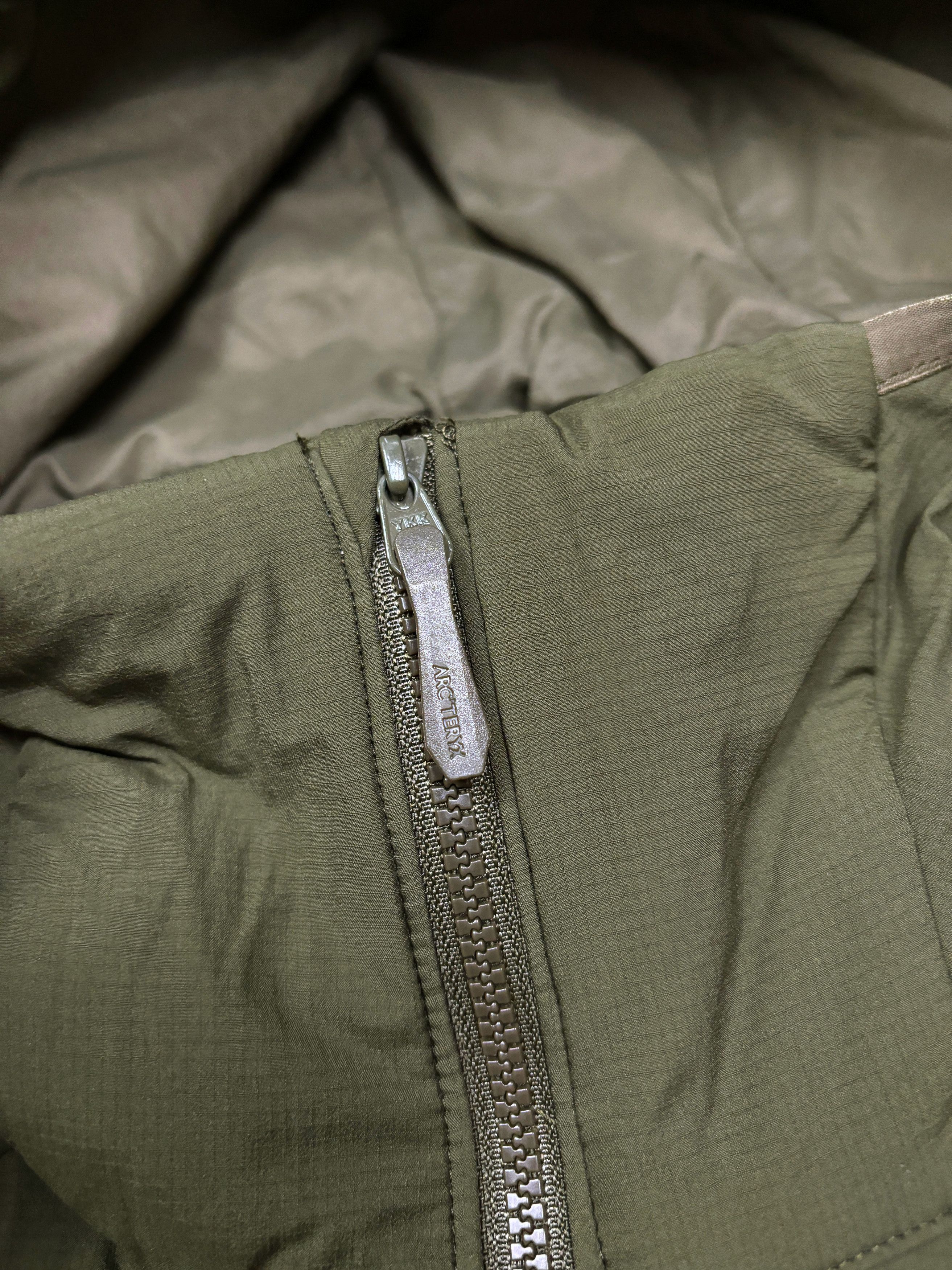 Arc'teryx Arc'teryx Atom LT Leaf Jacket Size Medium Size US M / EU 48-50 / 2 - 4 Thumbnail