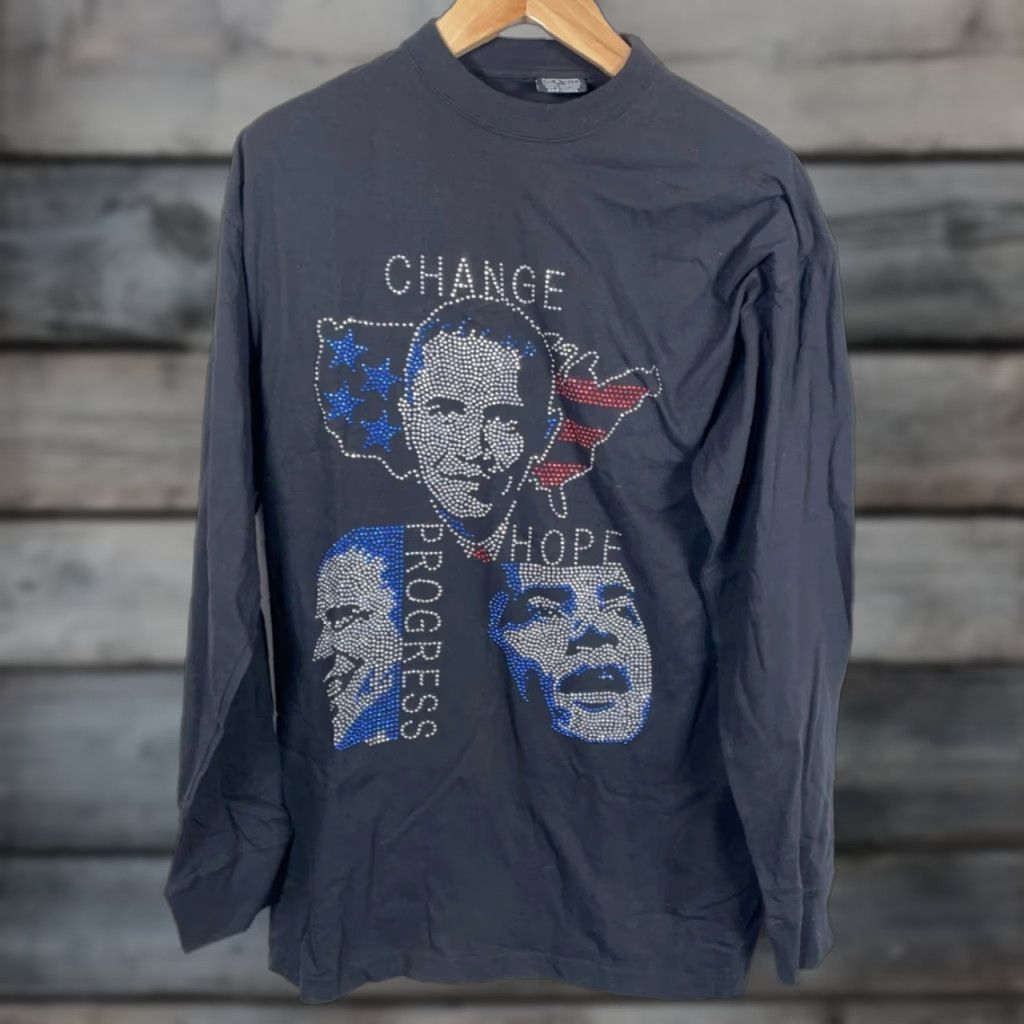 Vintage VINTAGE Barack Obama Rhinestone T-Shirt Long Sleeve Adult 2XL Black USA Made 2000s Hip Hop Retro Men Shirt Size US XXL / EU 58 / 5 - 1 Thumbnail