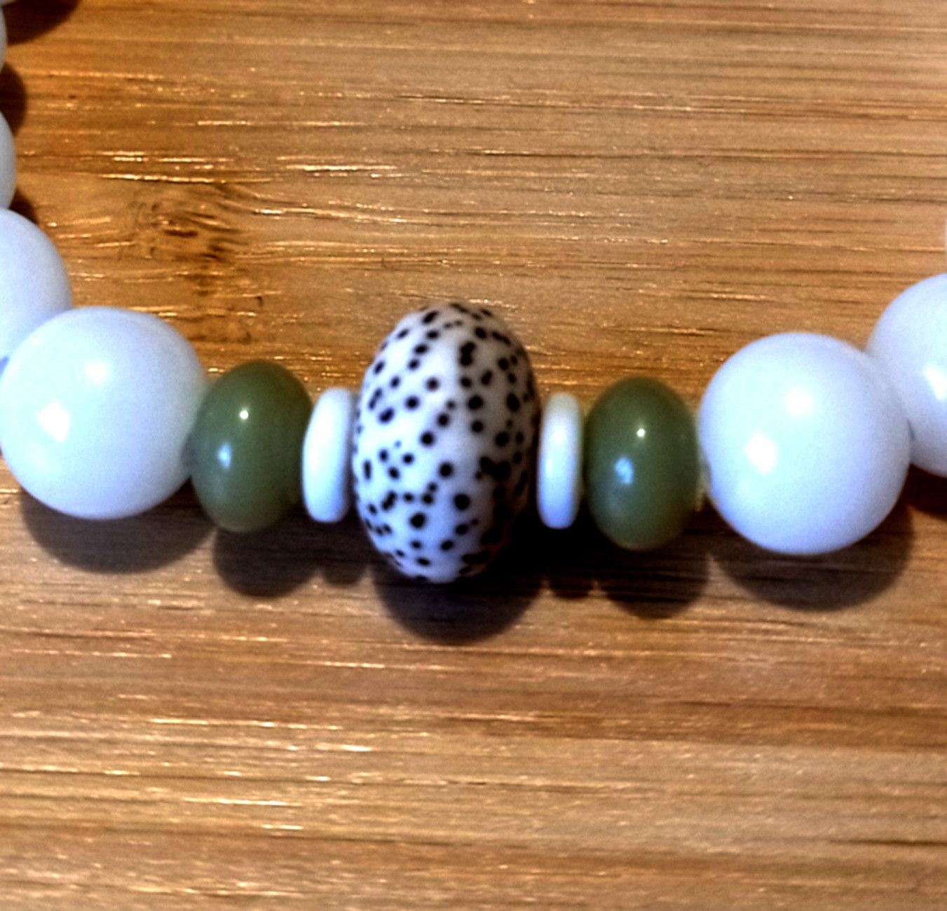 Designer × Japanese Brand Stunning Punk Rock Handcrafted Ice White Beads Bracelet Size ONE SIZE - 3 Thumbnail