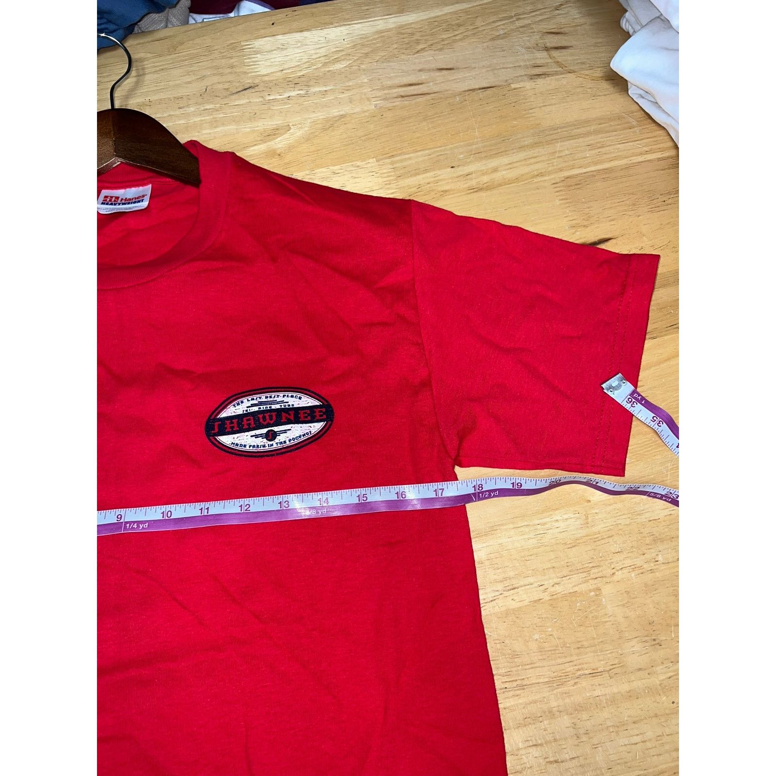 Hanes Vintage Shawnee Shirt Pennsylvania Poconos Mountains Red 90s Size US S / EU 44-46 / 1 - 6 Thumbnail