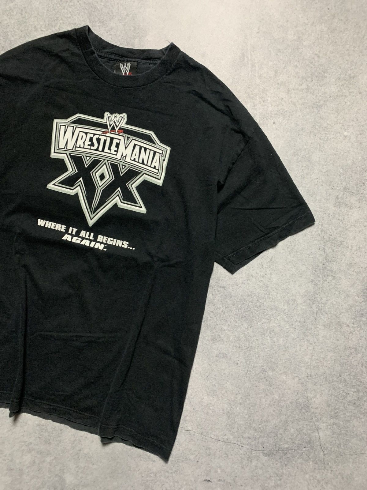 WWE Vintage Wrestle Mania March 2004 WWE Oversized Y2K Tee Shirt Size US XL / EU 56 / 4 - 4 Thumbnail