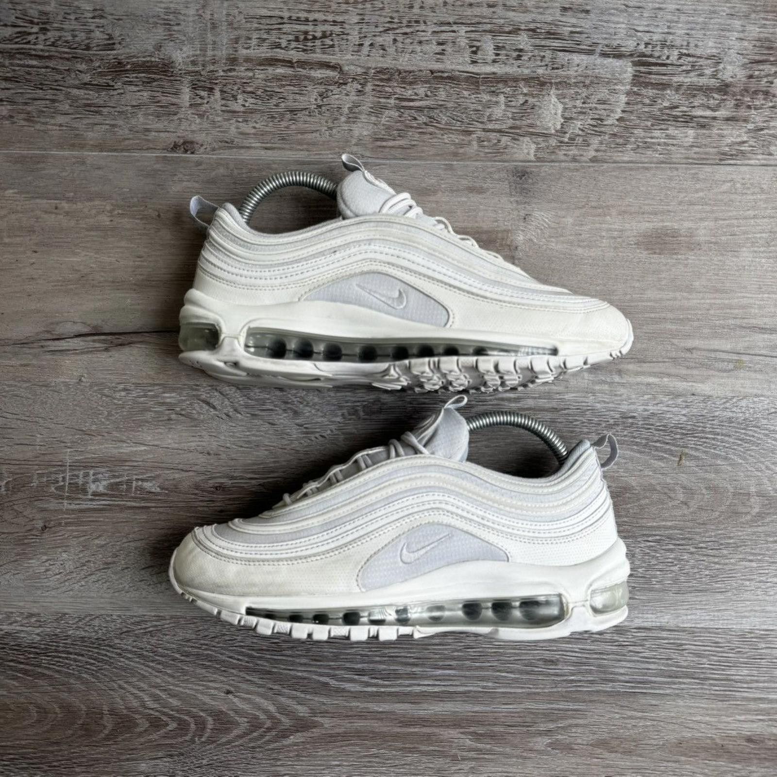 Nike NIKE • Air Max '97 "White Metallic Silver" (7M) Size US 7 / EU 40 - 2 Thumbnail