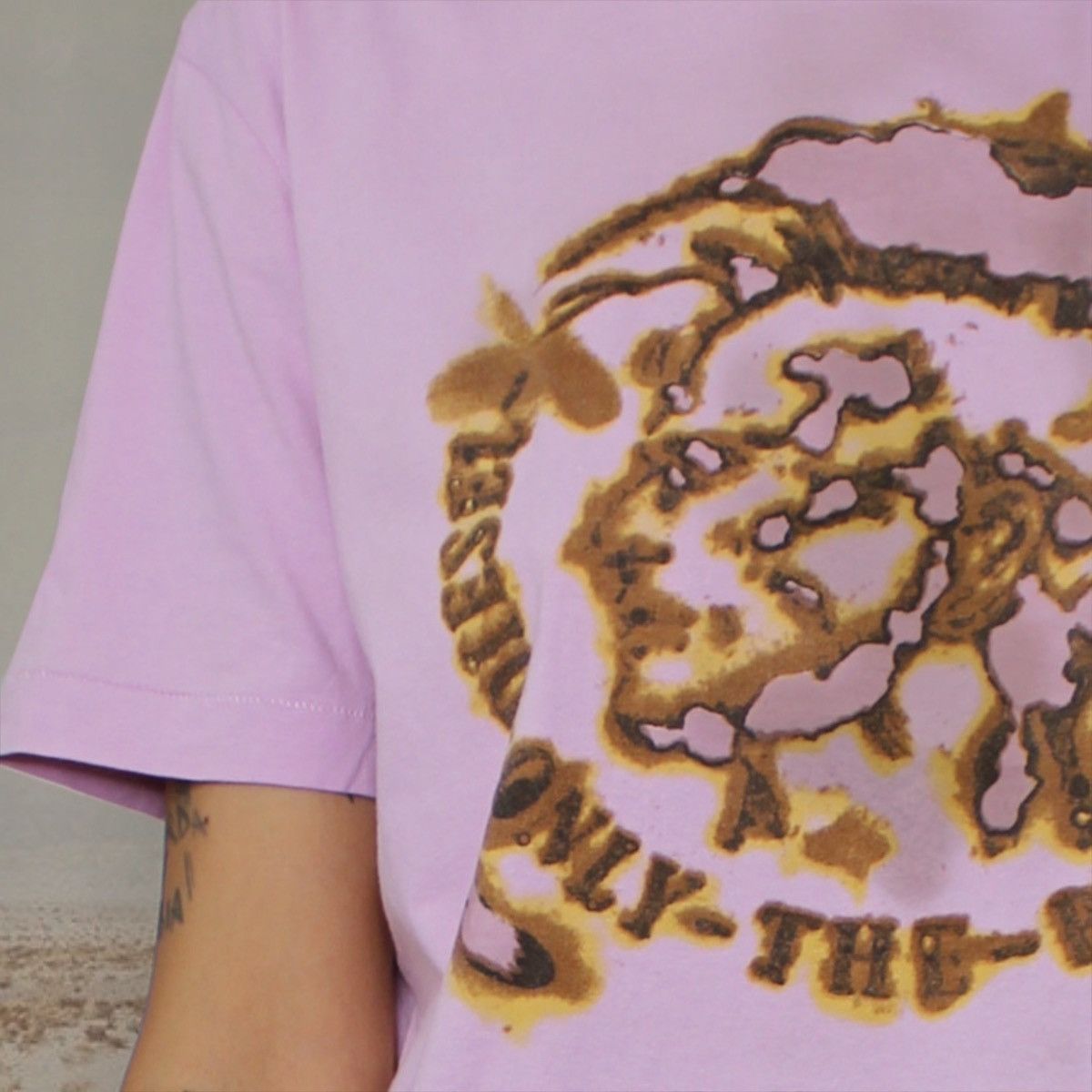 Diesel × Vintage 🔥DIESEL PINK TEE🔥 Size L / US 10 / IT 46 - 4 Thumbnail