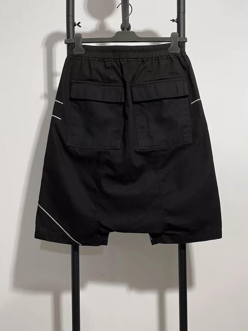 Rick Owens rick owens size US 48 Crease line shorts 2502-Nextarrow Size US 32 / EU 48 - 2 Thumbnail