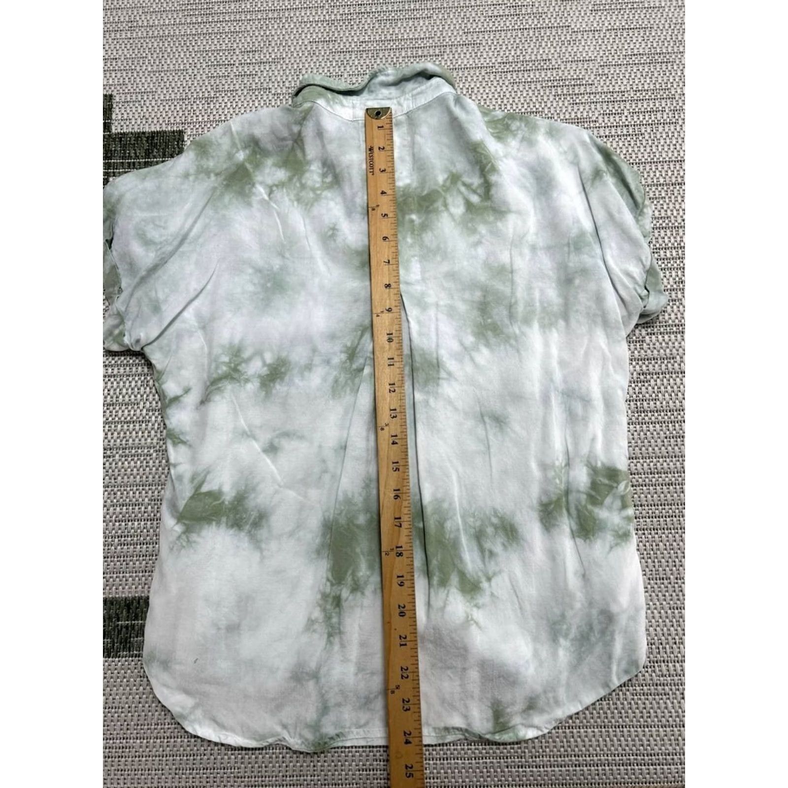 Anthropologie Anthropologie Tie Womens S Green Cloth And Stone Blouse Top Dye Button Size S / US 4 / IT 40 - 4 Thumbnail