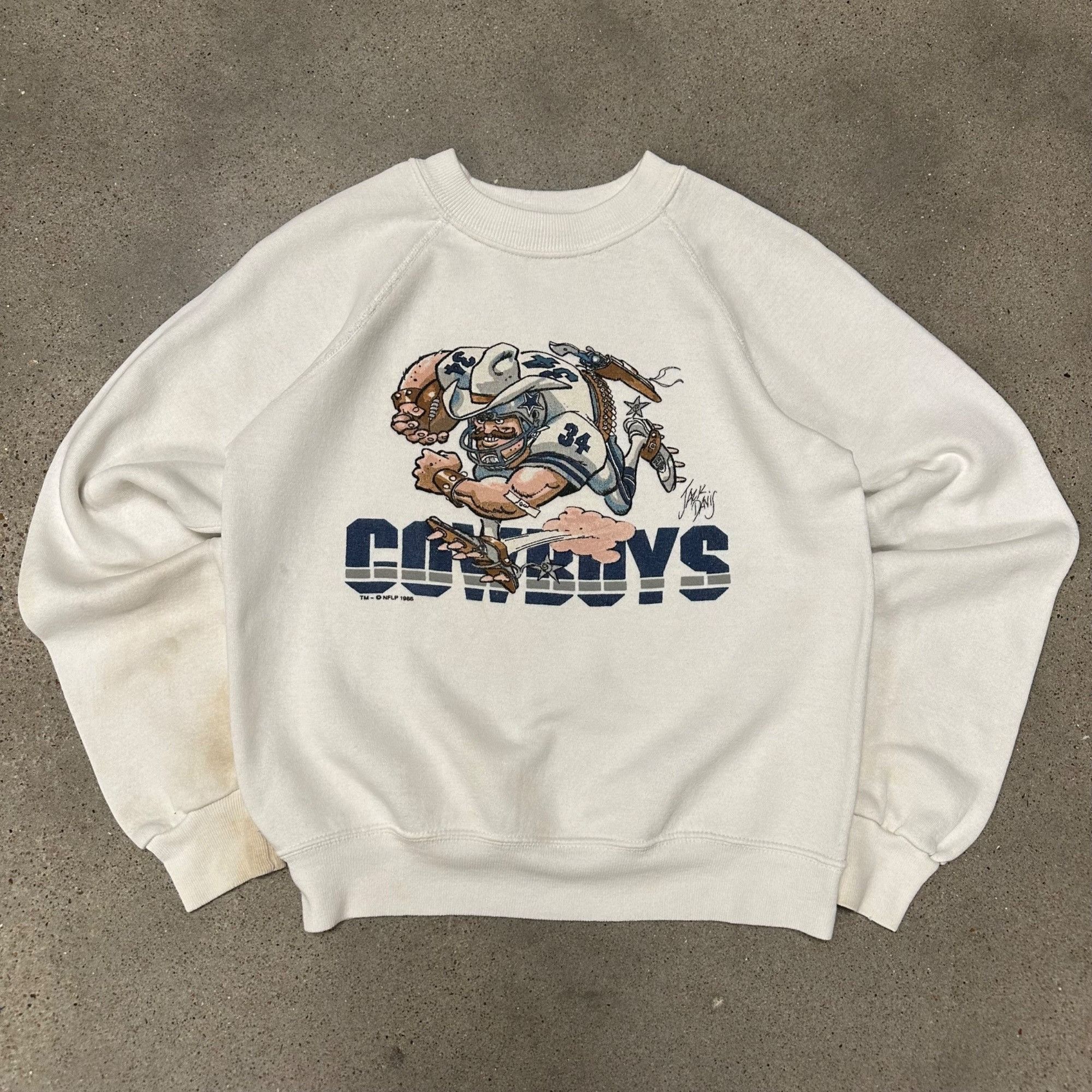 Vintage Vintage 1988 Dallas Cowboys NFL Jack Davis Art Sweatshirt Size US S / EU 44-46 / 1 - 1 Thumbnail