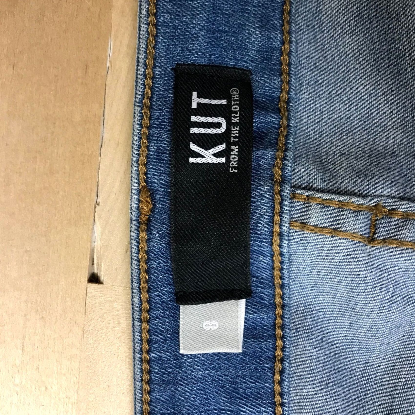 Vintage KUT from the Kloth Jeans Womens 8 Blue Catherine High Rise Boyfriend Distressed Button Fly Size 30" / US 8 / IT 44 - 7 Thumbnail