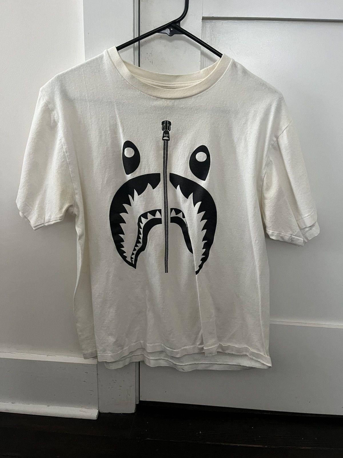 Bape Bape Shark Tee Size US L / EU 52-54 / 3 - 1 Thumbnail