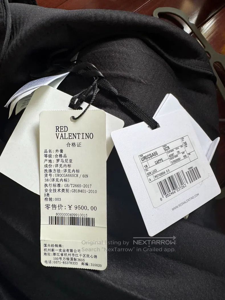 Valentino Valentino Classic double-breasted wool cape coat Size M / US 6-8 / IT 42-44 - 7 Thumbnail