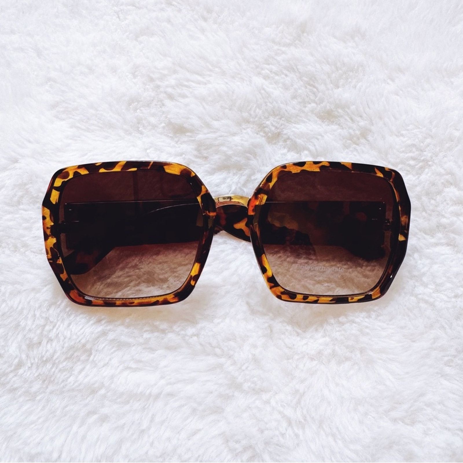 Other Layla Tortoise Brown Sleek Square Sunglasses Size ONE SIZE - 1 Thumbnail