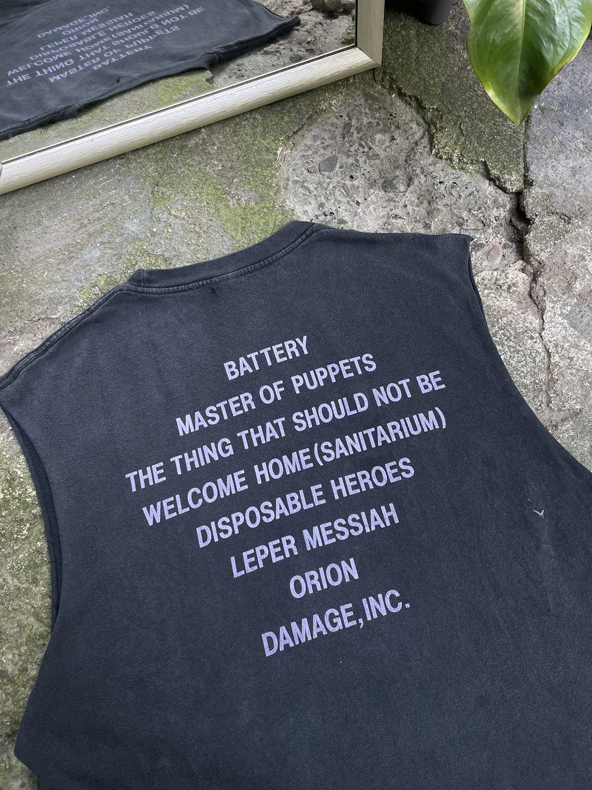 Metallica Vintage Metallica 1994 Master Of Puppets T-Shirt Fade RARE Size US L / EU 52-54 / 3 - 4 Thumbnail