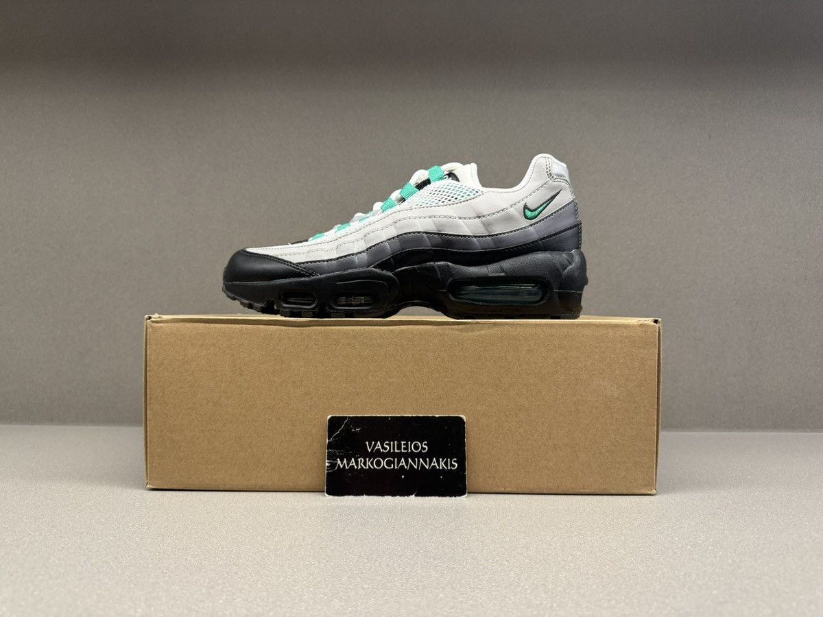 Nike Nike Air Max 95 Black Stadium Green Women’s Size US 7.5 / IT 37.5 - 1 Thumbnail