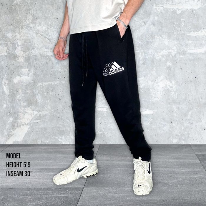 Adidas jogger outlet clip