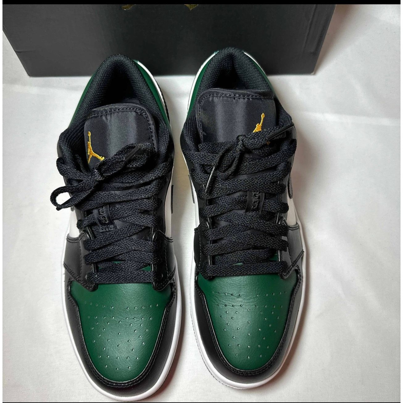 Jordan Brand × Nike Size 8 Nike Air Jordan 1 Low Green Toe Men's Shoes Ships Now Size US 8 / EU 41 - 4 Thumbnail