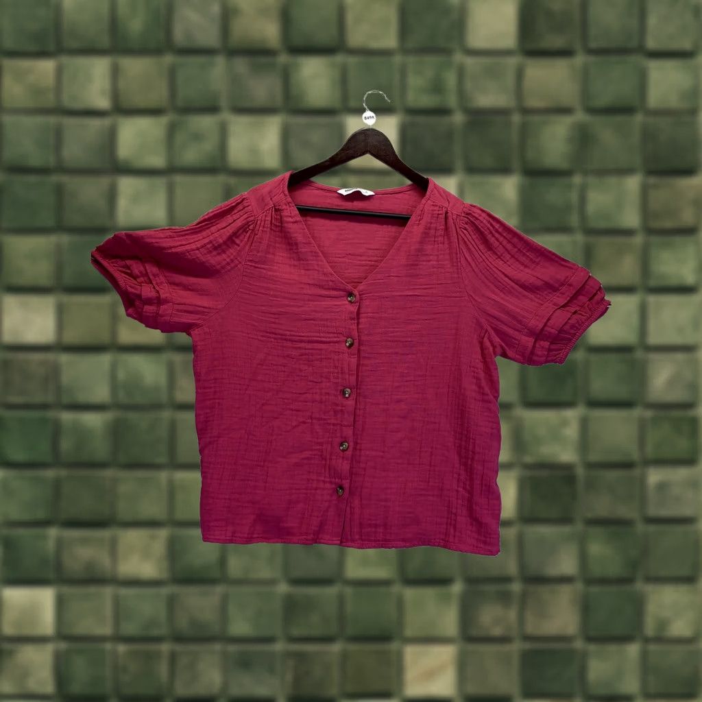 Vintage VINTAGE Sonoma Womens Berry Blossom V Neck Button Front Shirt XL NWT-8498 Size XL / US 12-14 / IT 48-50 - 1 Thumbnail