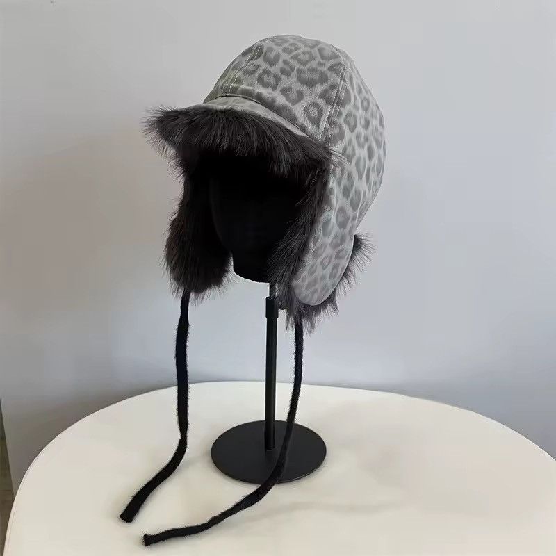 Other Leopard Streetwear Faux Fur Trapper Warm Winter Hat Size ONE SIZE - 1 Thumbnail