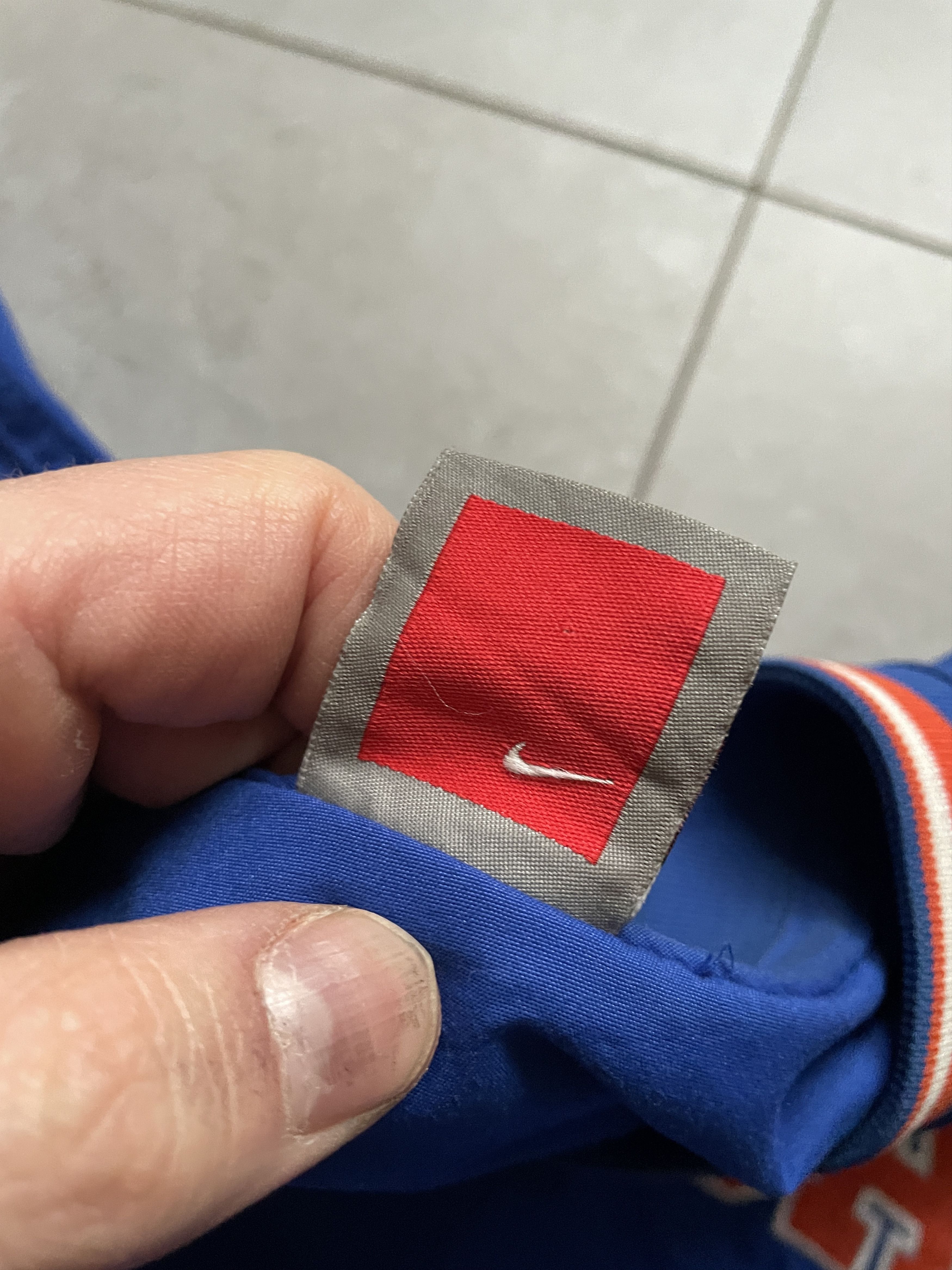 Nike VINTAGE NIKE 90S FLORIDA GATORS BLUE ORANGE LIGHT JACKET Size US L / EU 52-54 / 3 - 4 Thumbnail