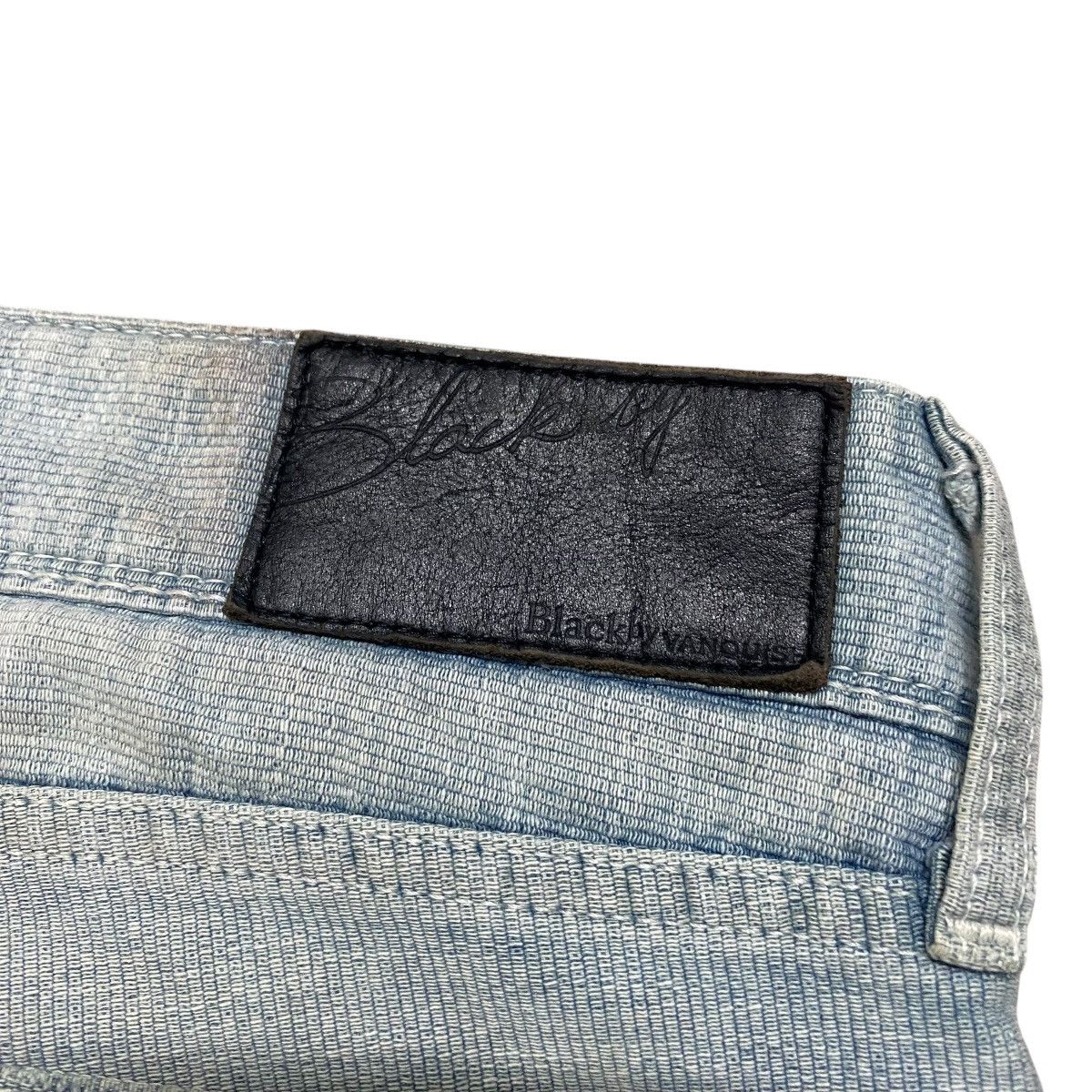 Vanquish Vanquish Mudwash Distressed Denim Skinny Jeans Size US 33 - 12 Thumbnail
