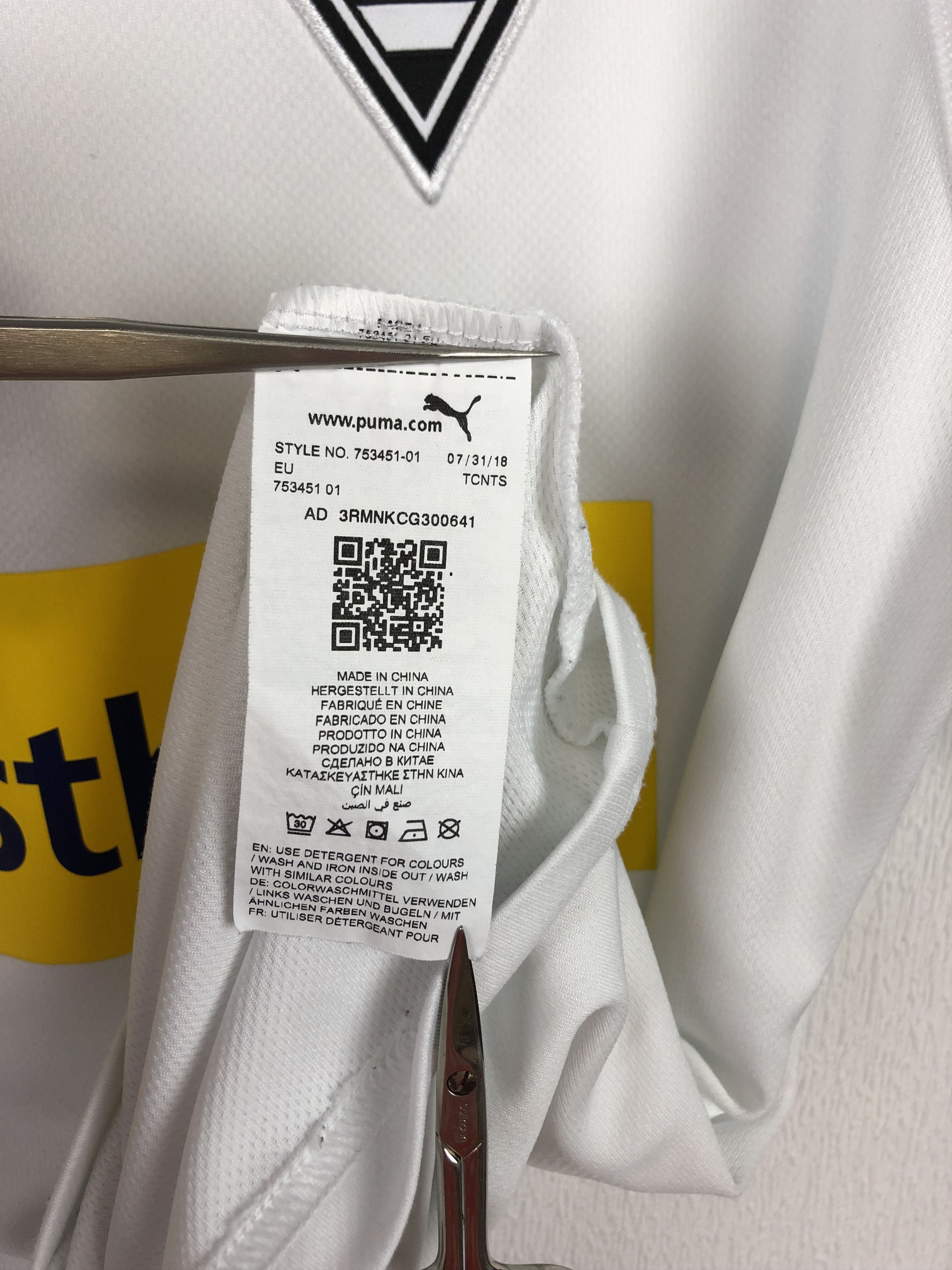 Other Borussia Mönchengladbach football shirt Soccer Jersey Tee Size US M / EU 48-50 / 2 - 12 Thumbnail