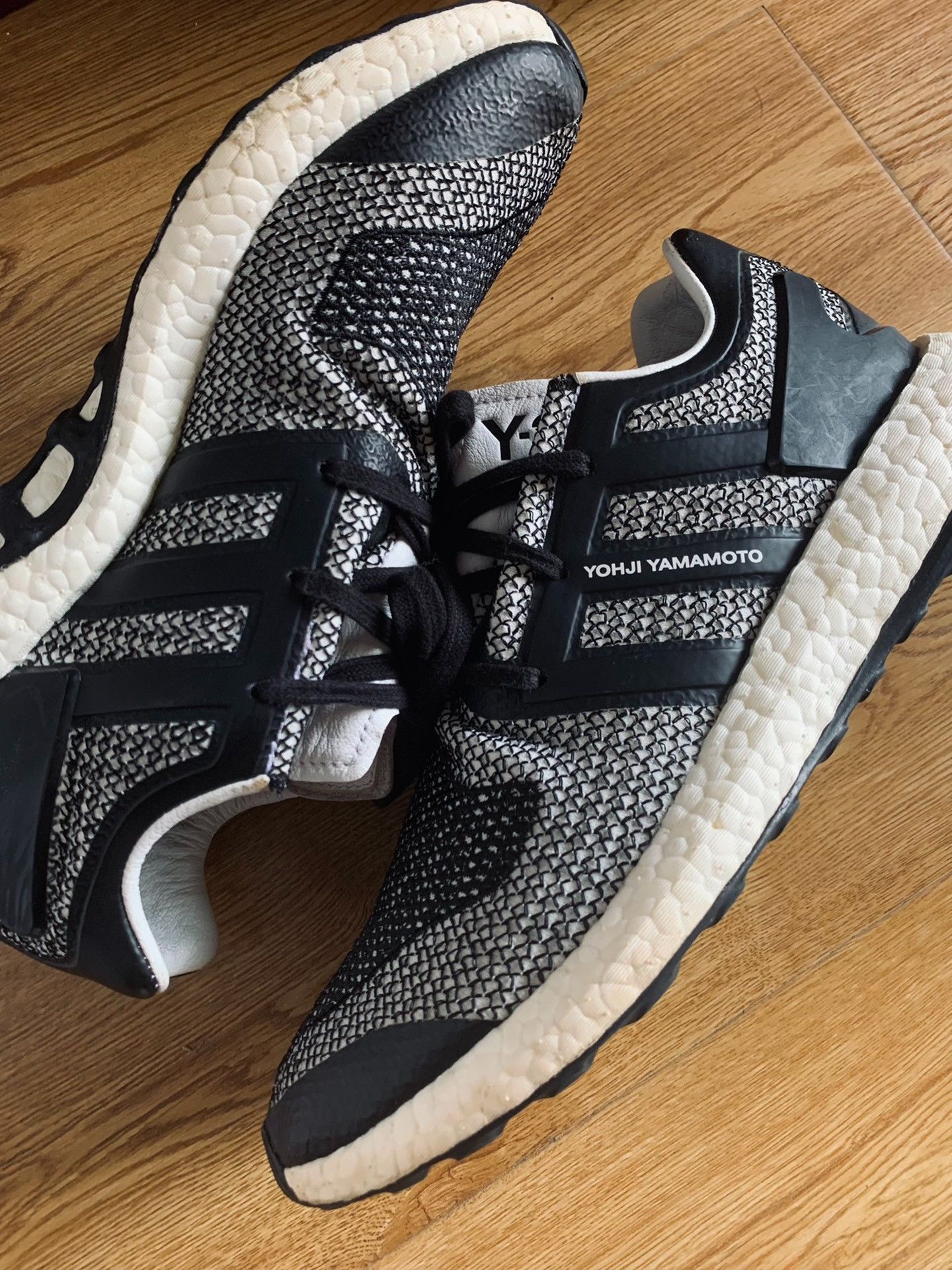 Y-3 Y-3 Pureboost Size US 10.5 / EU 43-44 - 1 Thumbnail