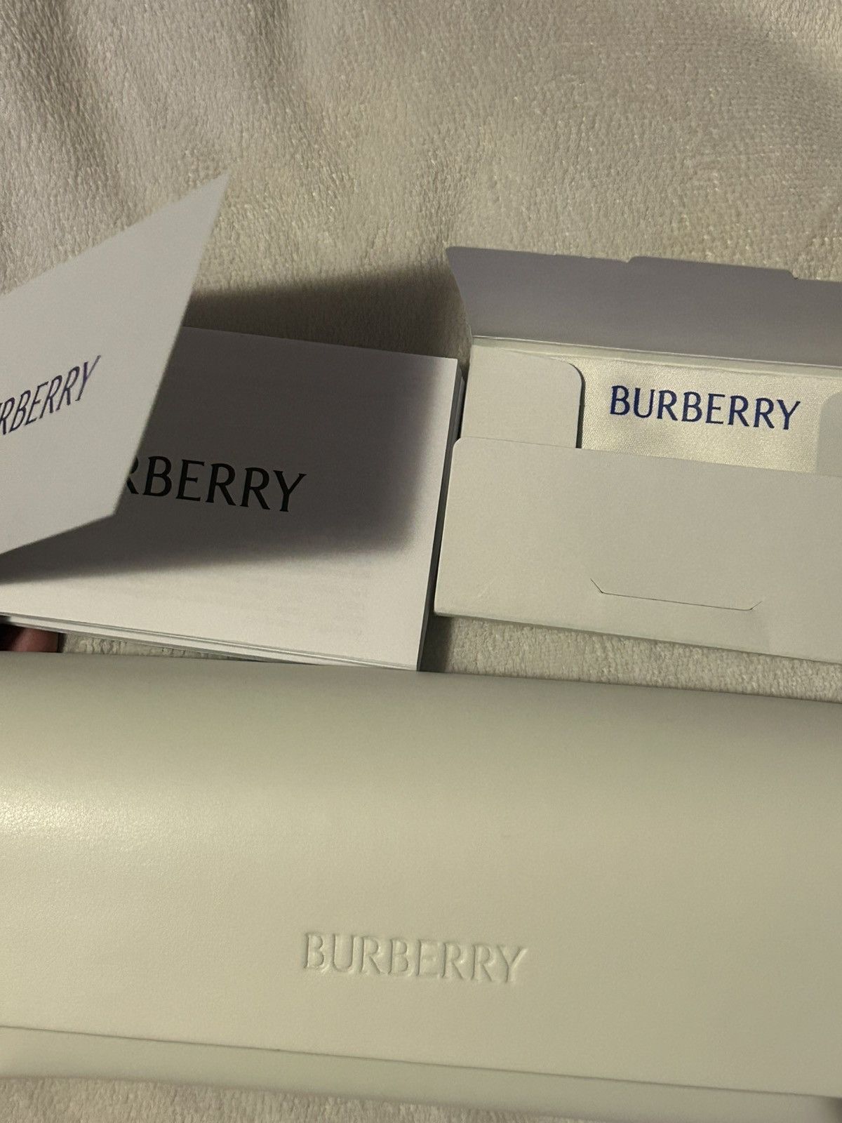 Burberry Burberry 4181 sunglasses brand new Size ONE SIZE - 10 Thumbnail