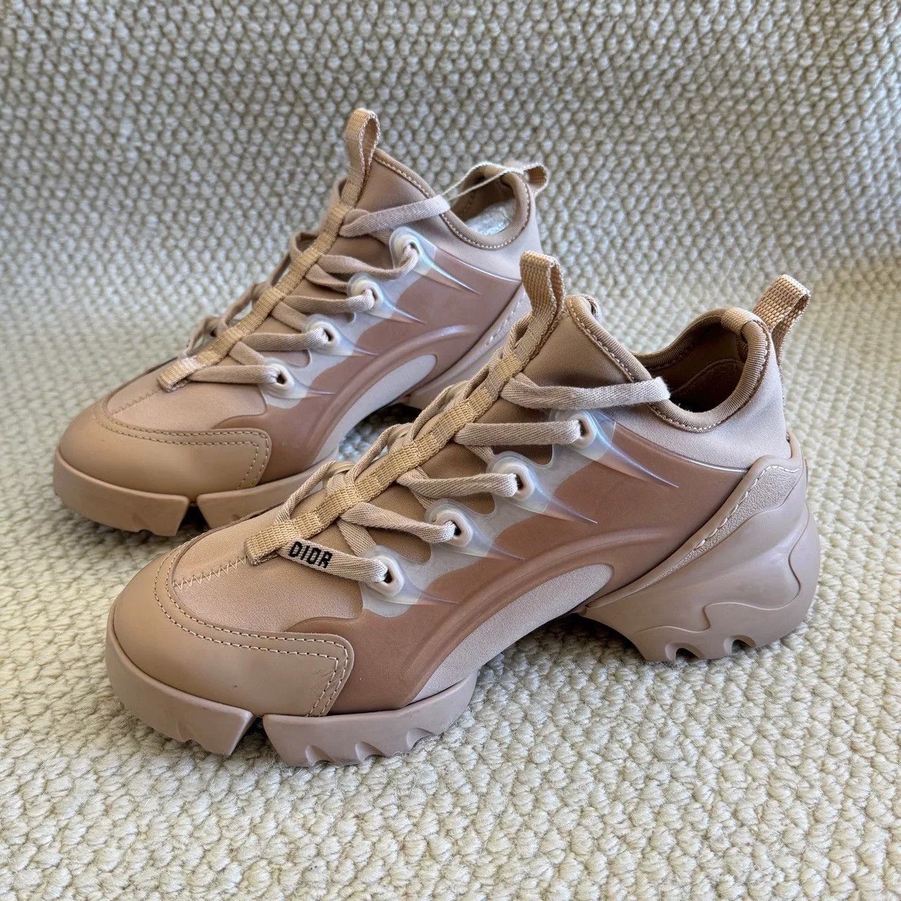 Dior Dior Pink Lowtop Sneakers us_5 Women Size US 5 / IT 35 - 1 Thumbnail
