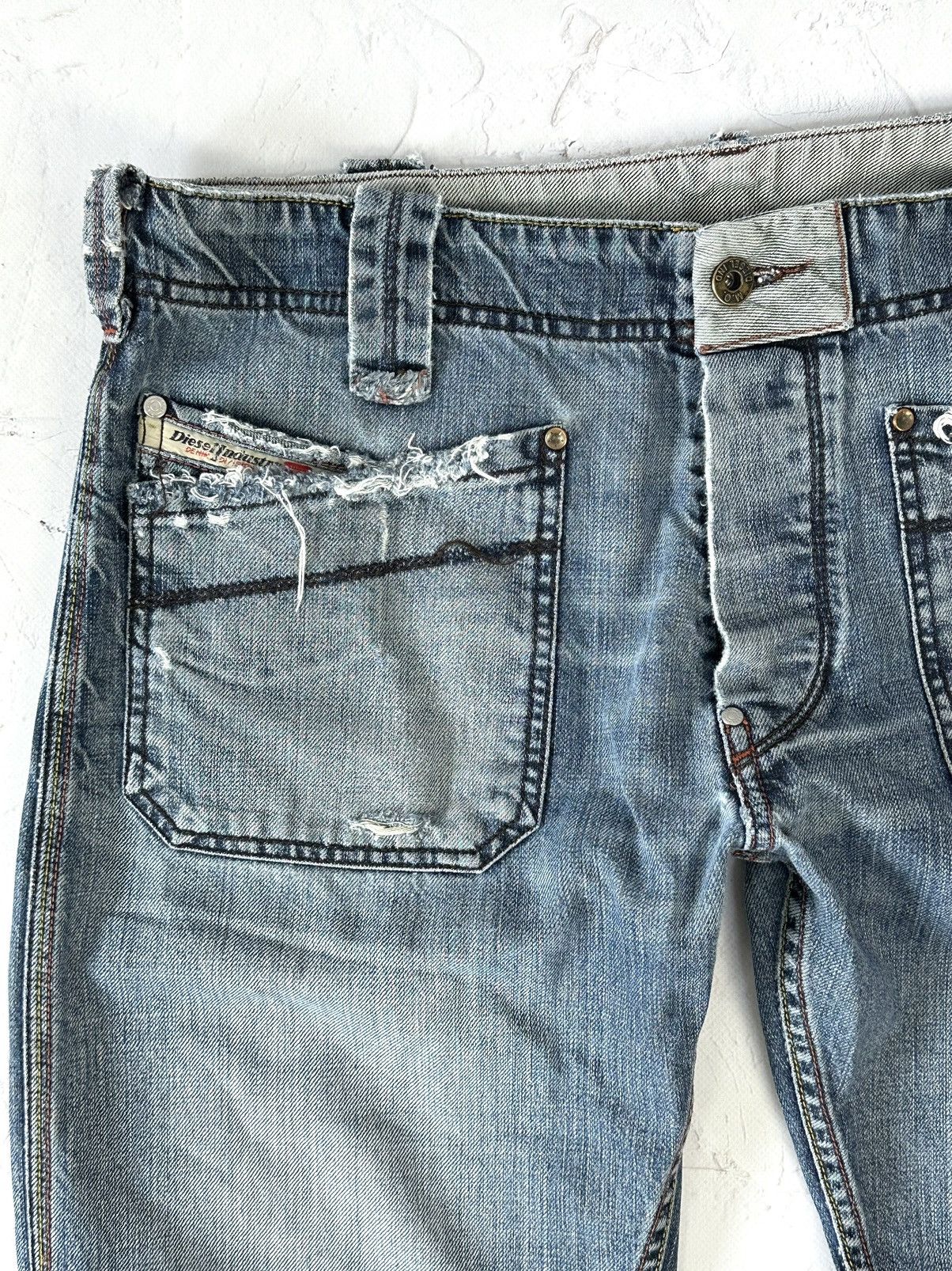 Diesel × If Six Was Nine × Vintage Vintage Diesel Distressed Blue Jeans Size US 33 - 6 Thumbnail