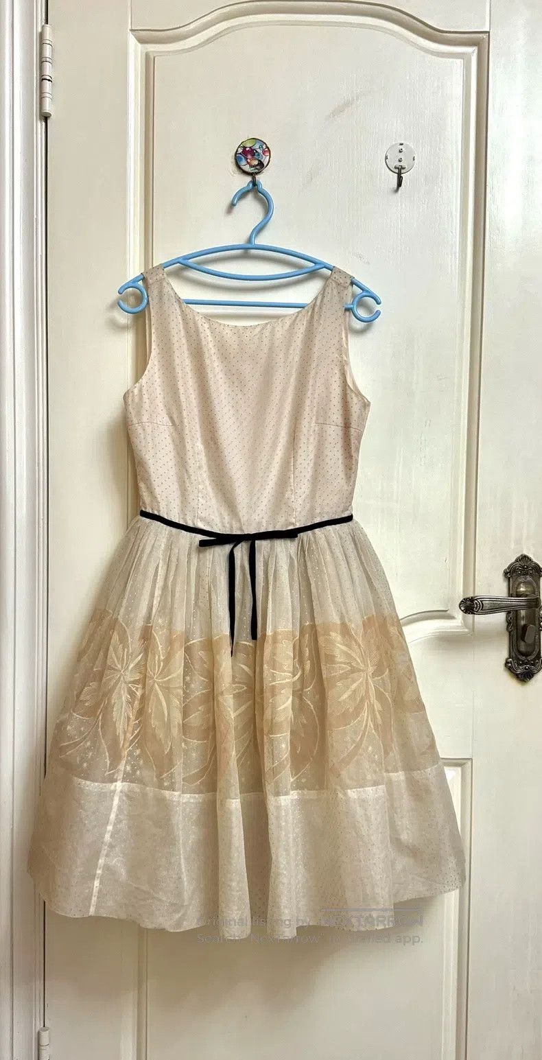 Valentino Valentino Beige flocked gauze sleeveless dress Size S / US 4 / IT 40 - 2 Thumbnail