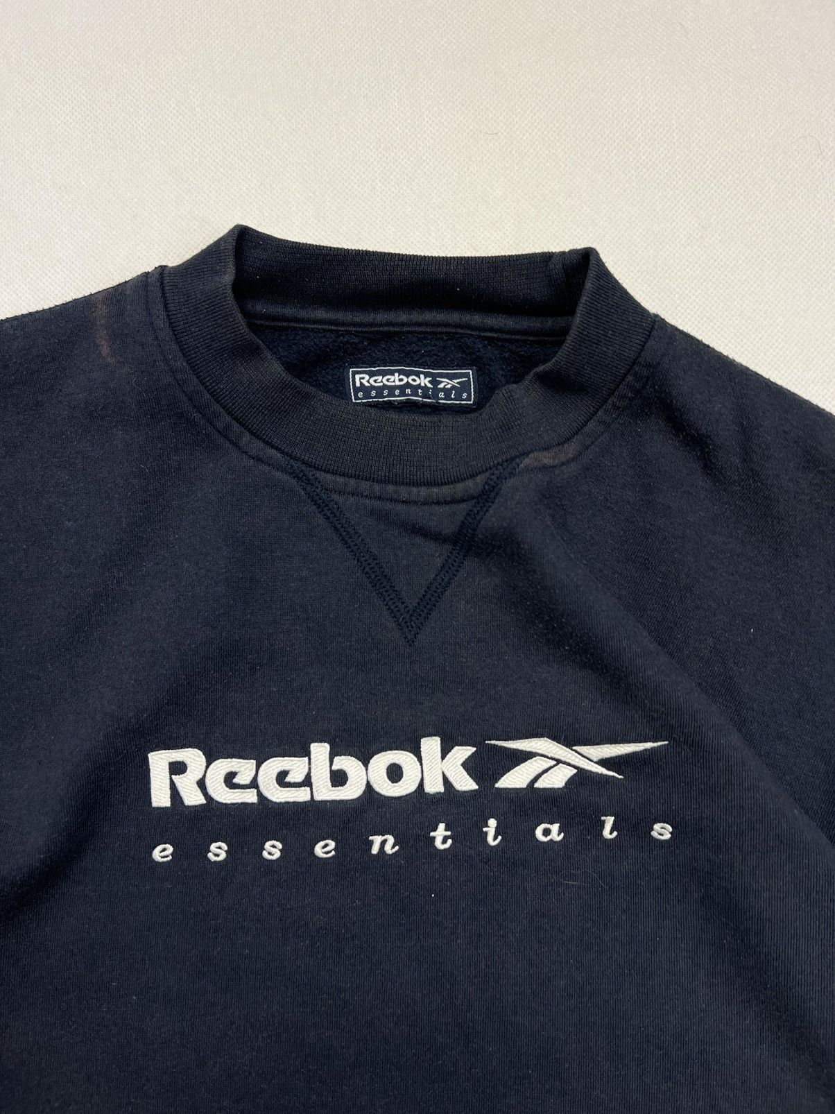 Reebok Sweatshirt Reebok Essentials Spellout Vintage 90’s Size US M / EU 48-50 / 2 - 2 Thumbnail