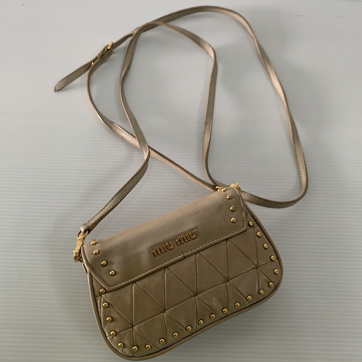 Miu Miu Miu Miu Small Card Coin Slingbag Rare Design Size ONE SIZE - 5 Thumbnail