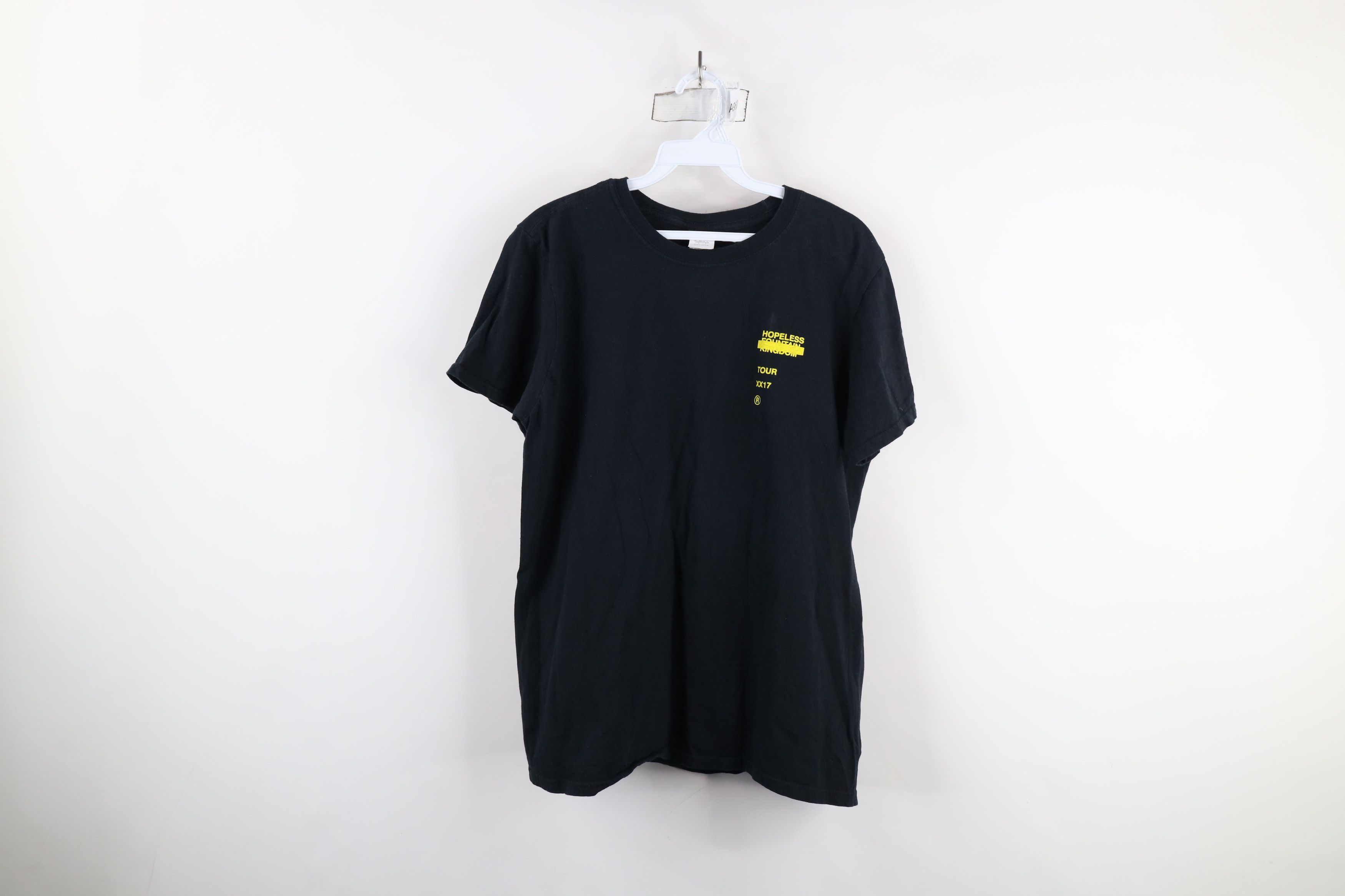 Vintage Vintage Y2K Fountain Kingdom Tour Halsey Band T-Shirt Size M / US 6-8 / IT 42-44 - 1 Thumbnail