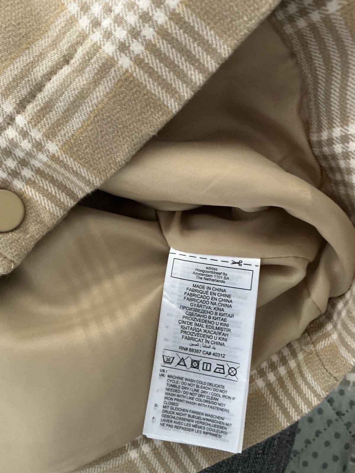 Adidas Adidas Originals Anniversary Plaid Jacket - Big Embroidery Size US M / EU 48-50 / 2 - 4 Thumbnail