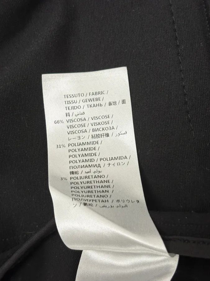 Alexander McQueen AW2016 Alexander McQueen Black Buttoned Minimalist Jacket Size US S / EU 44-46 / 1 - 11 Thumbnail
