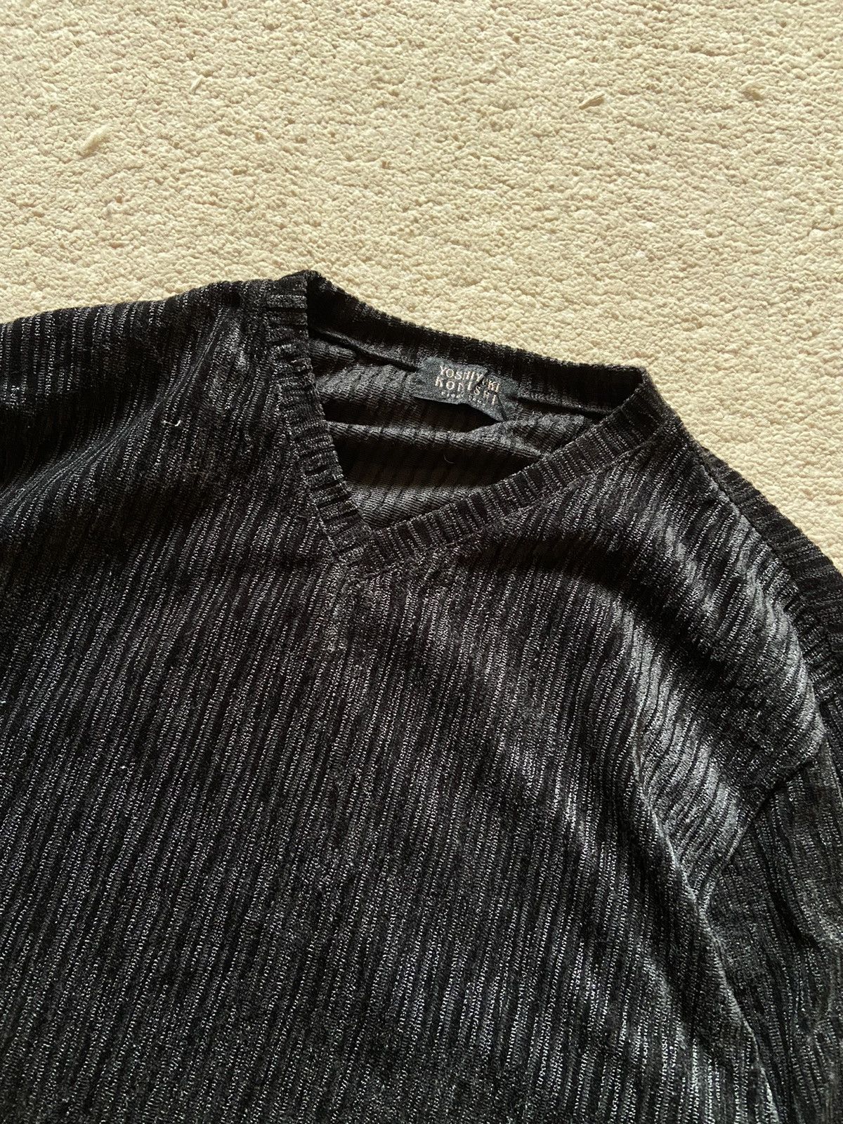 Yoshiyuki Konishi Vintage Yoshiyuki Konishi Ficce Uomo Velvet Long Sleeve Size US L / EU 52-54 / 3 - 3 Thumbnail