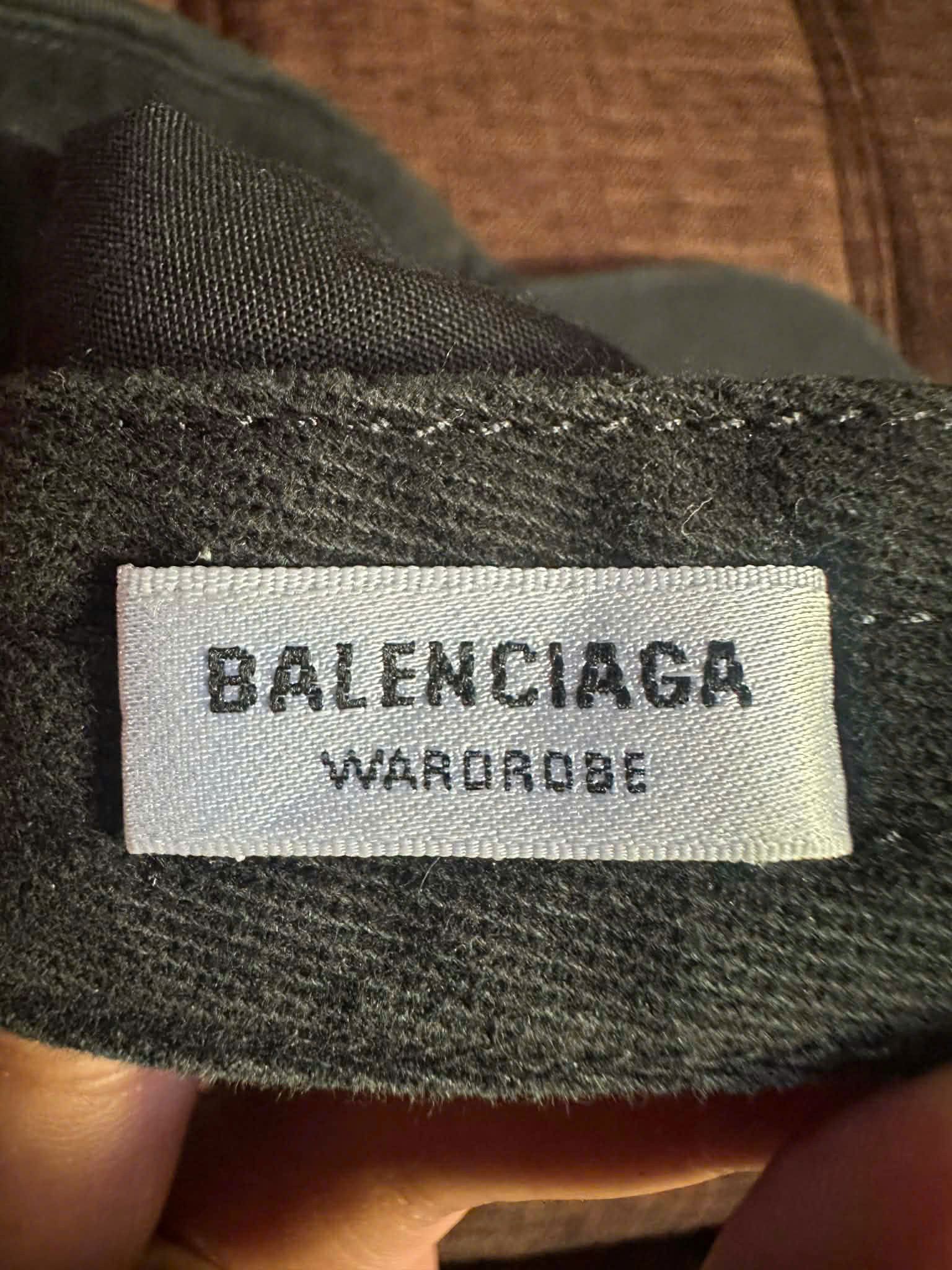 Balenciaga BALENCIAGA SIZE 58CM Size ONE SIZE - 4 Thumbnail