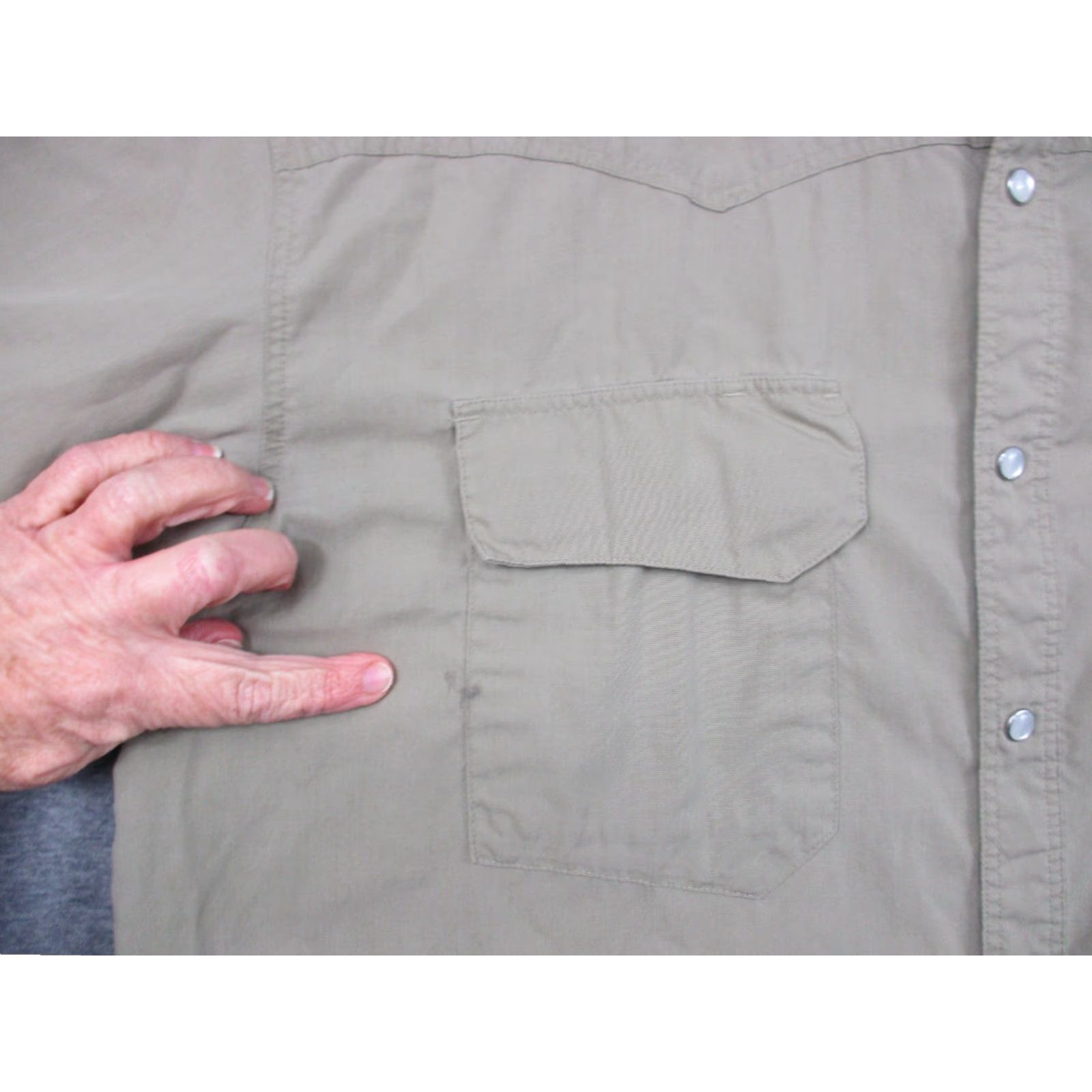 Vintage Simms Shirt Mens Large Brown Outdoors Lightweight Pockets Vented Size US L / EU 52-54 / 3 - 5 Thumbnail