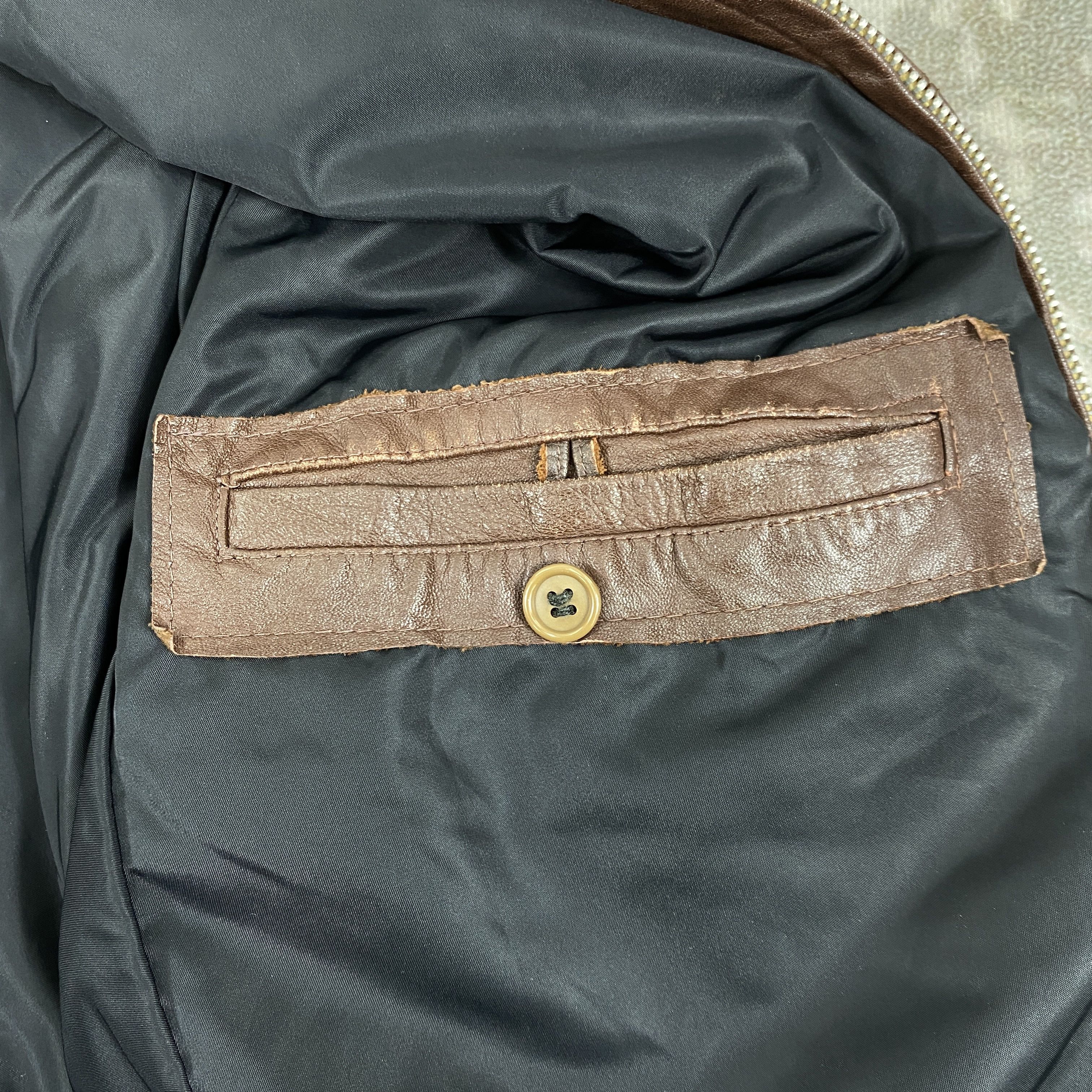 Avirex Vintage Leather Bomber Avirex Style Jacket- J421 Size US L / EU 52-54 / 3 - 6 Thumbnail