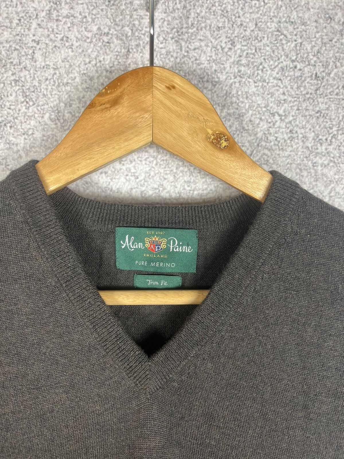 Alan Paine Alan Paine England 100% Pure Merino Wool Vest Men’s Sweater Size US L / EU 52-54 / 3 - 3 Thumbnail