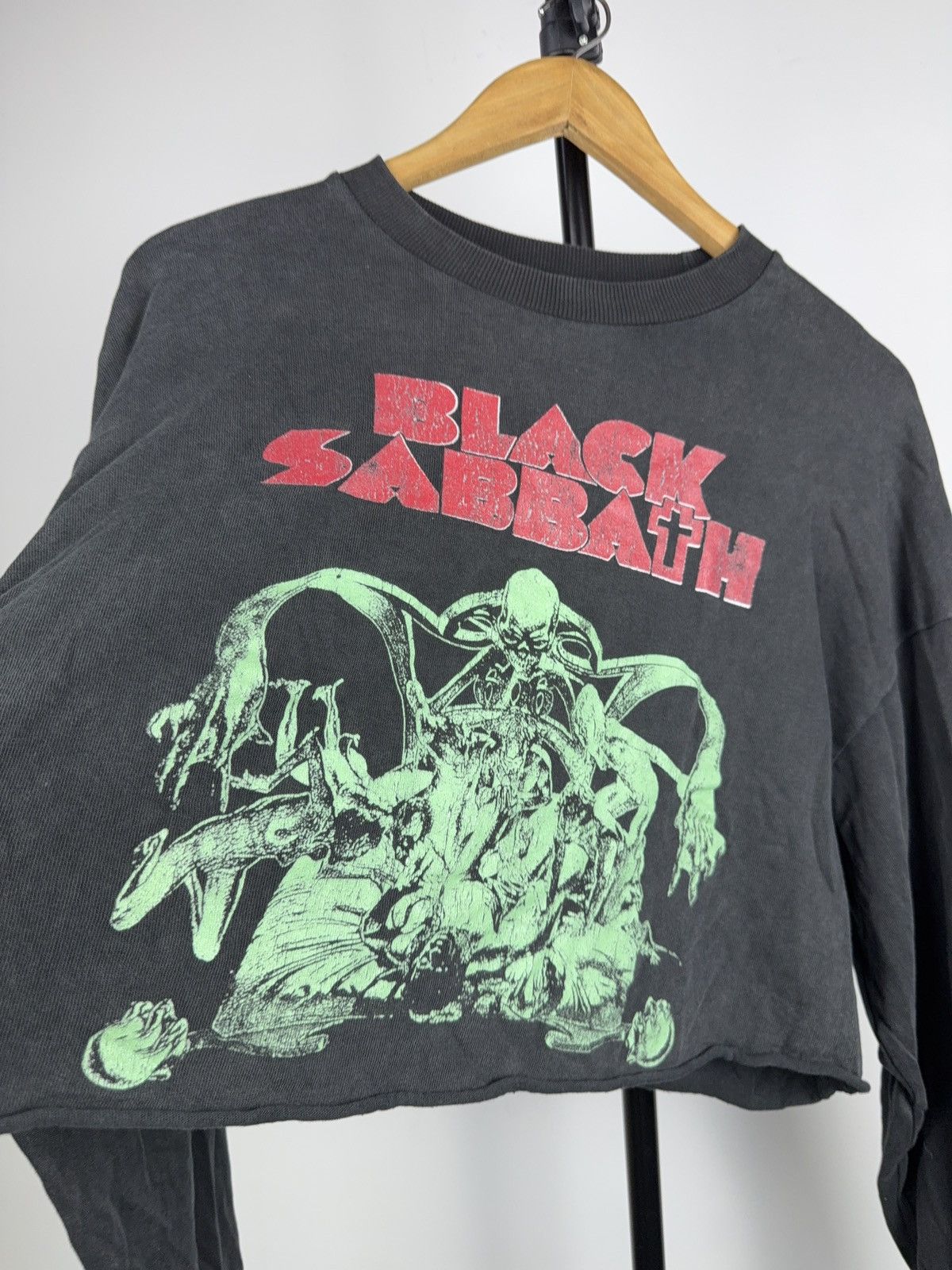 Black Sabbath 2019 Black Sabbath Band Cropped Long Sleeve Tee Bershka Y2K Size L / US 10 / IT 46 - 4 Thumbnail