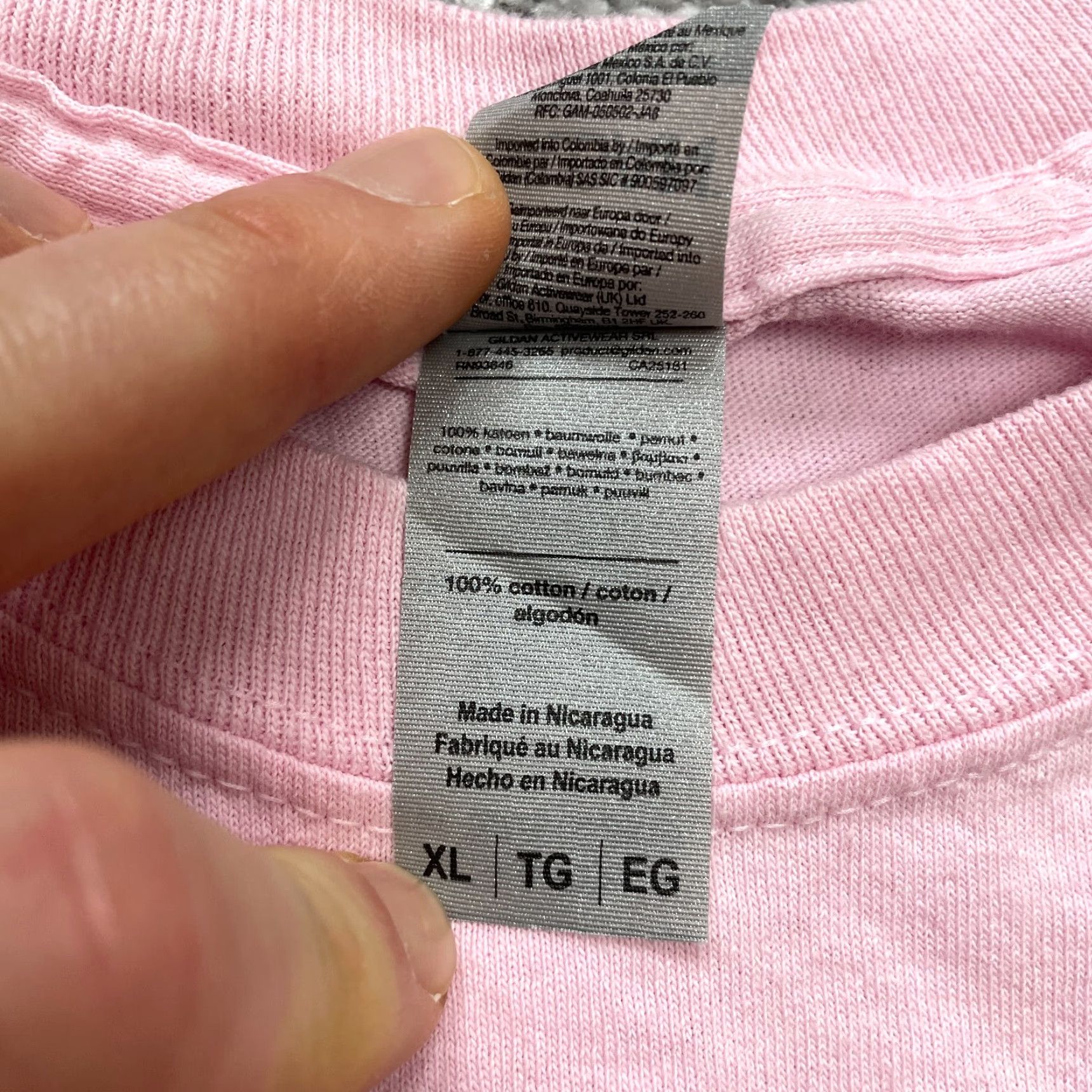 Gildan Gildan Ultra Cotton Shirt XL Pink Long Sleeve Crew Blu Booky Stay Wild Unisex Adults T-Shirt Vintage No Size US XL / EU 56 / 4 - 6 Thumbnail