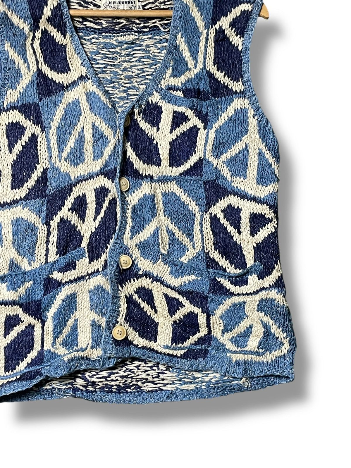 Japanese Brand × Vintage H.R Market Peace Patterned Knit Vest (43) Size US M / EU 48-50 / 2 - 3 Thumbnail