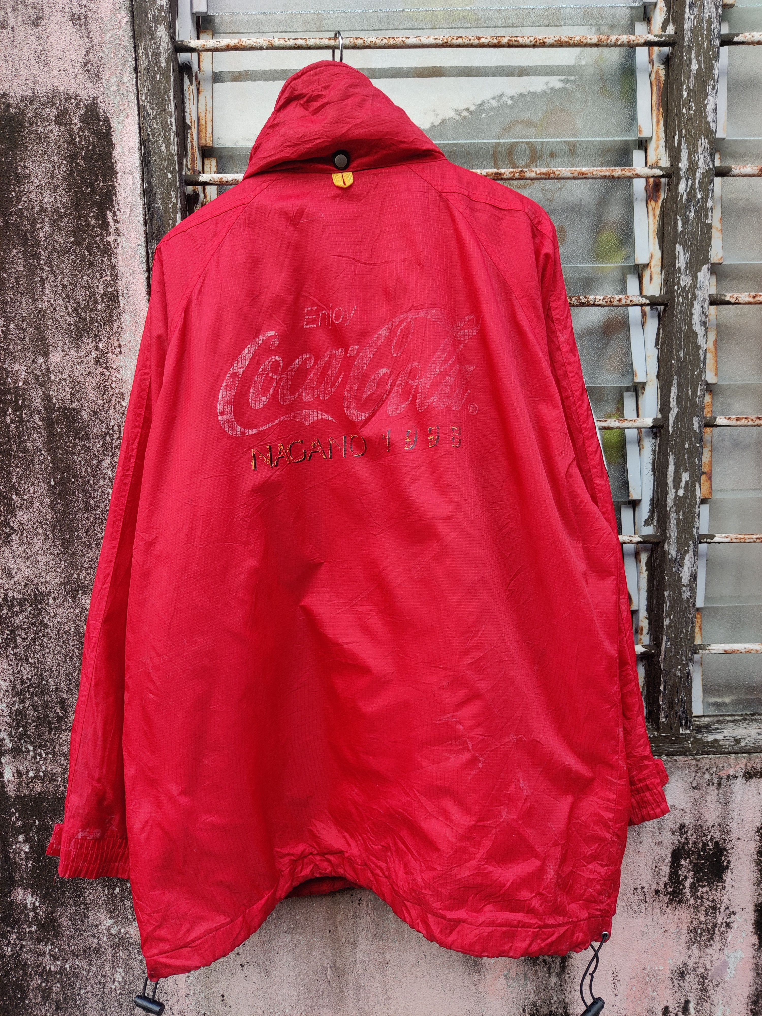 Coca Cola Vintage Distressed 98 Coca Cola Nagano Olympic Jacket Size US XL / EU 56 / 4 - 3 Thumbnail