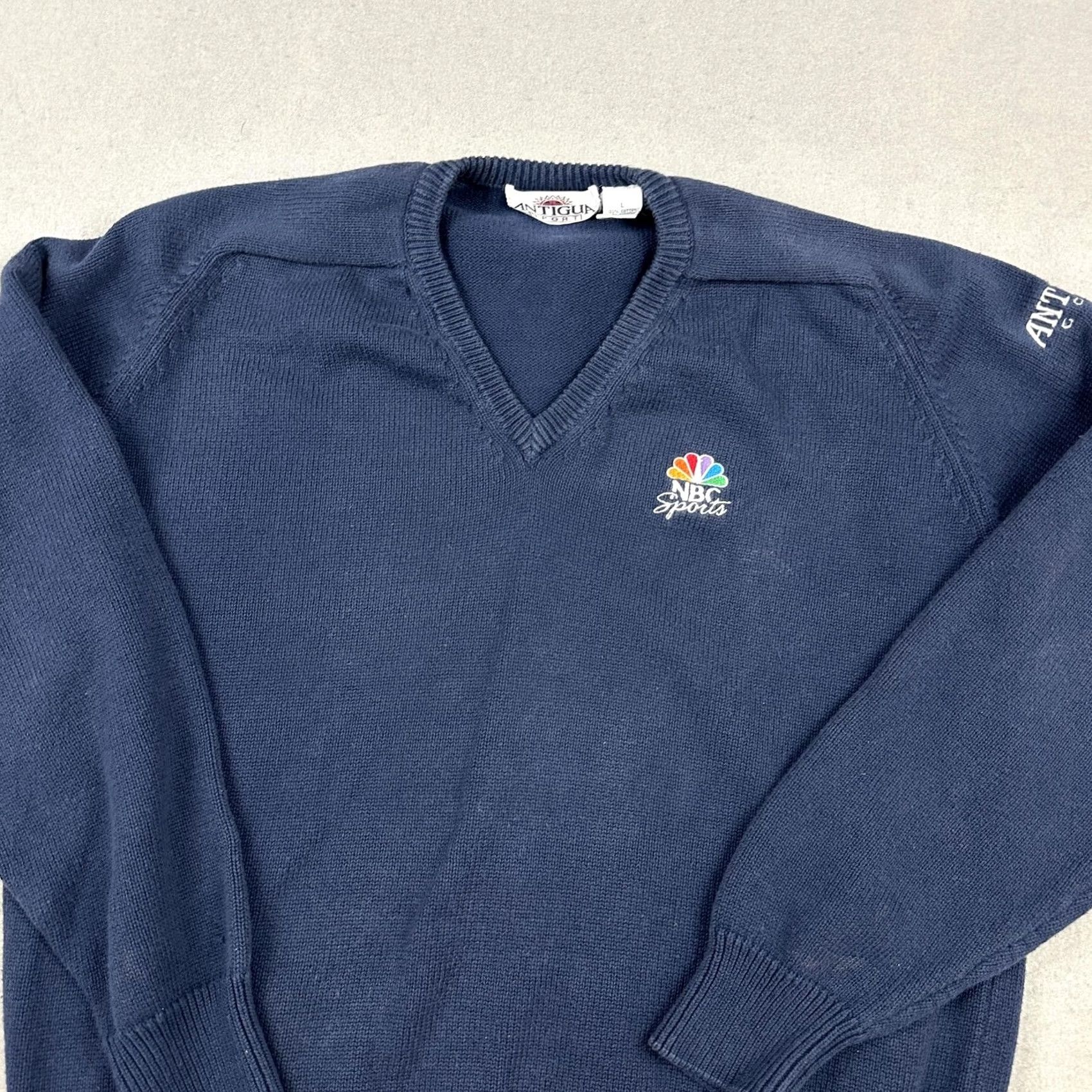 Vintage VINTAGE Antigua Sport Sweater Men L Blue V Neck Pullover NBC Sports Golf L Mens Pullover Knit Sweater Size US L / EU 52-54 / 3 - 2 Thumbnail