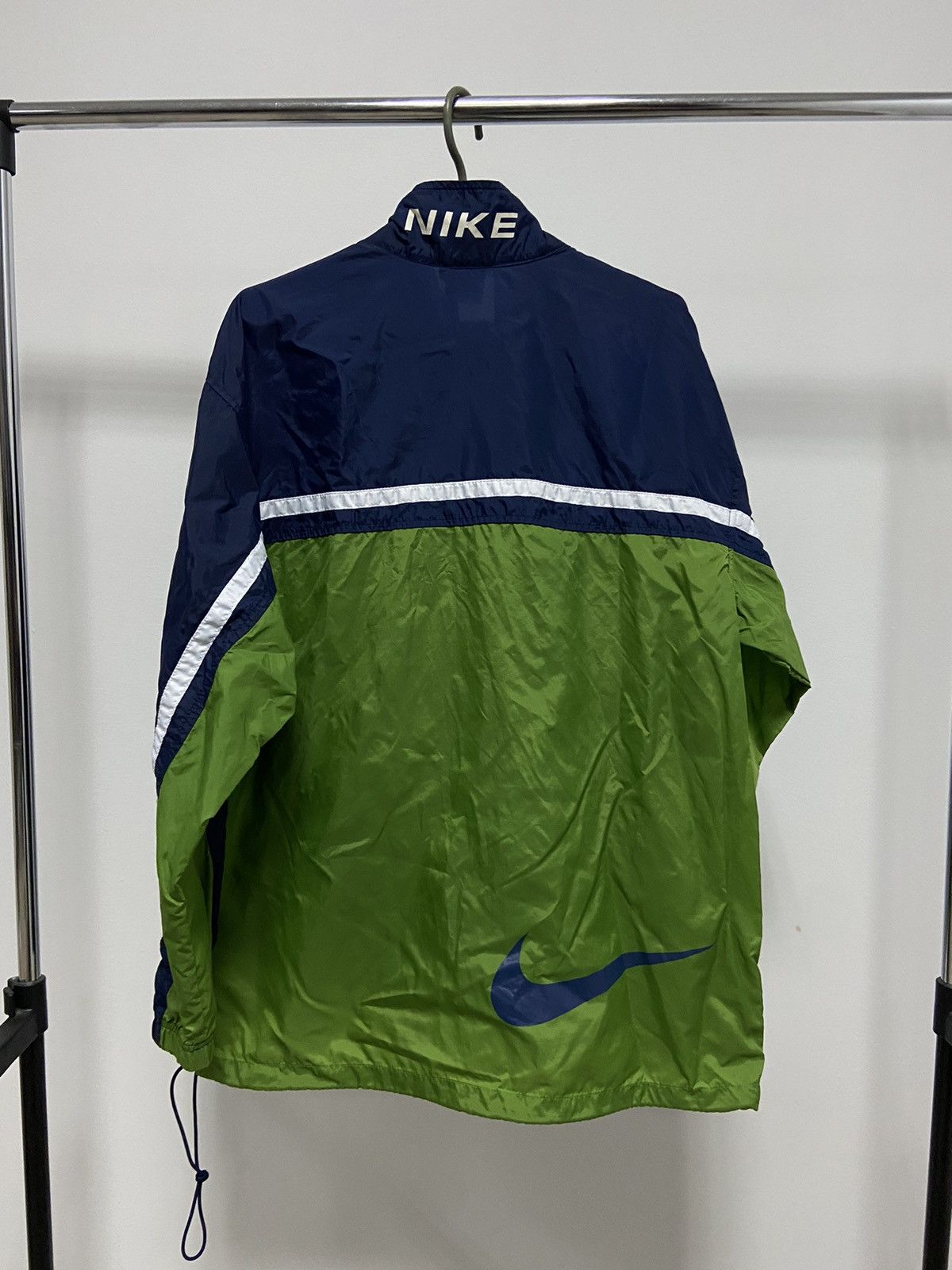 Nike × Vintage Nike Vintage Jacket Windbreaker Big Logo Swoosh Y2K Nylon Size US S / EU 44-46 / 1 - 1 Thumbnail