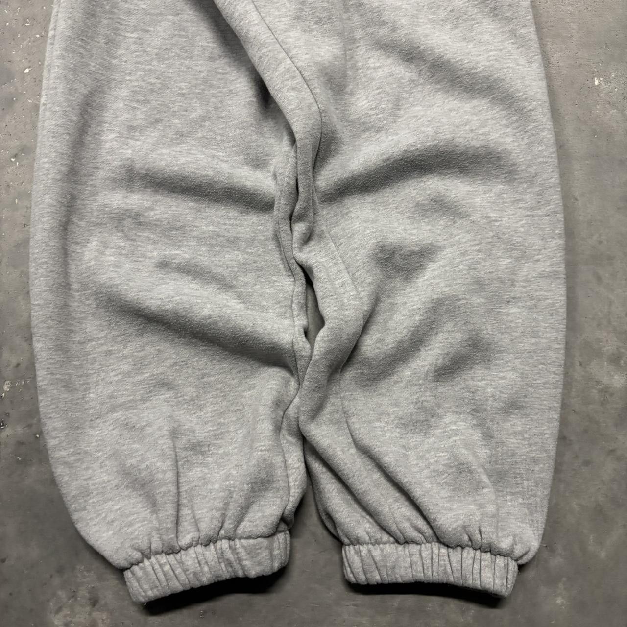Japanese Brand × Vintage Crazy Vintage Y2K/2000s Light Grey Essential Heavyweight Sweatpants! Size US 30 / EU 46 - 5 Thumbnail