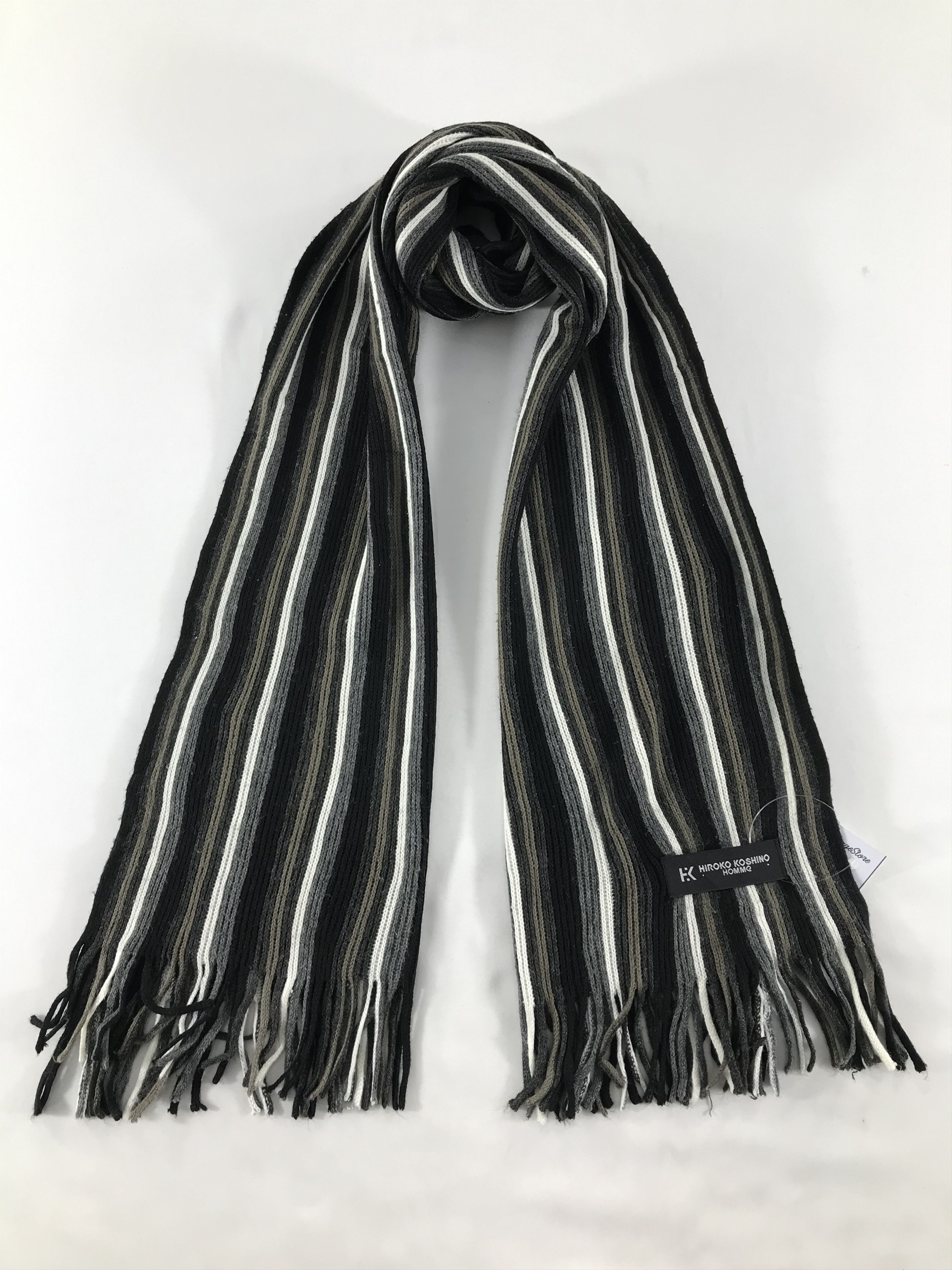 Hiroko Koshino Homme Hiroko Koshino Homme Scarf / Muffler / Neckwear - WW3026 Size ONE SIZE - 1 Thumbnail