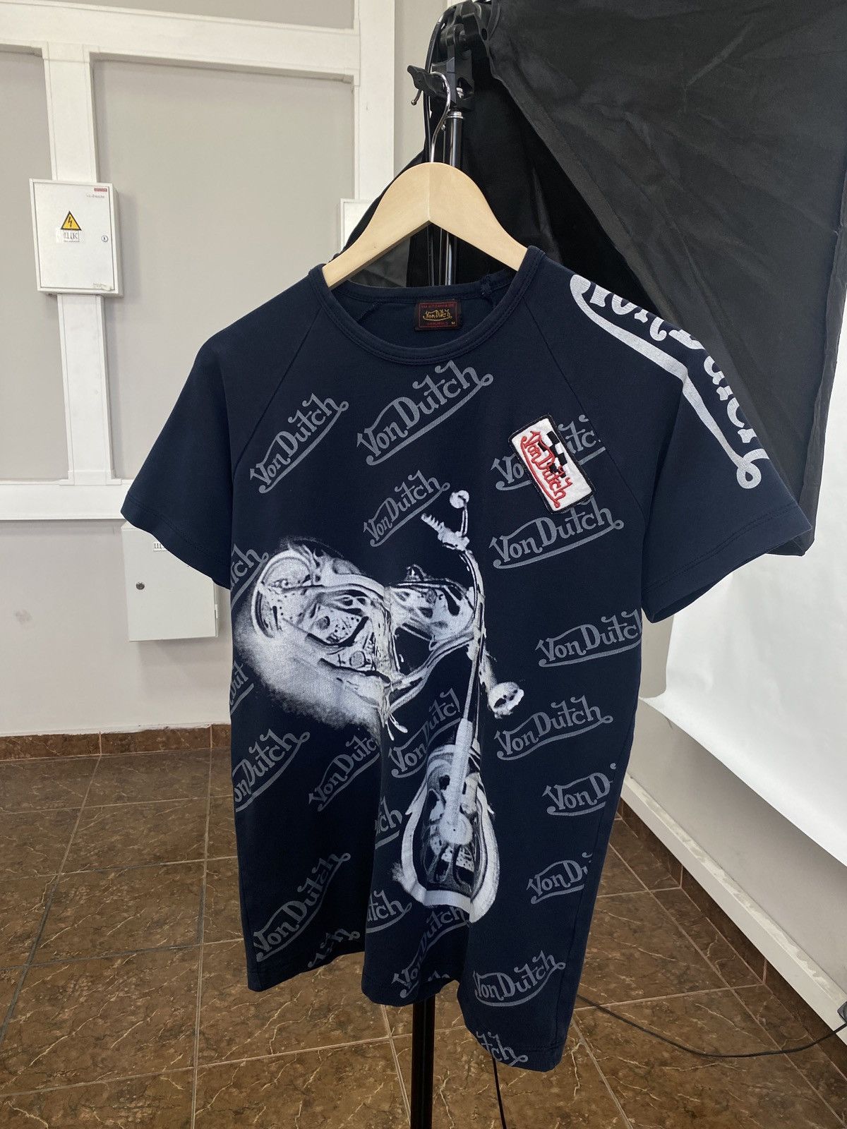 Von Dutch 🇺🇸 Vintage 90s Von Dutch Motorcycle Choppers T-Shirt Rare Size US M / EU 48-50 / 2 - 1 Thumbnail